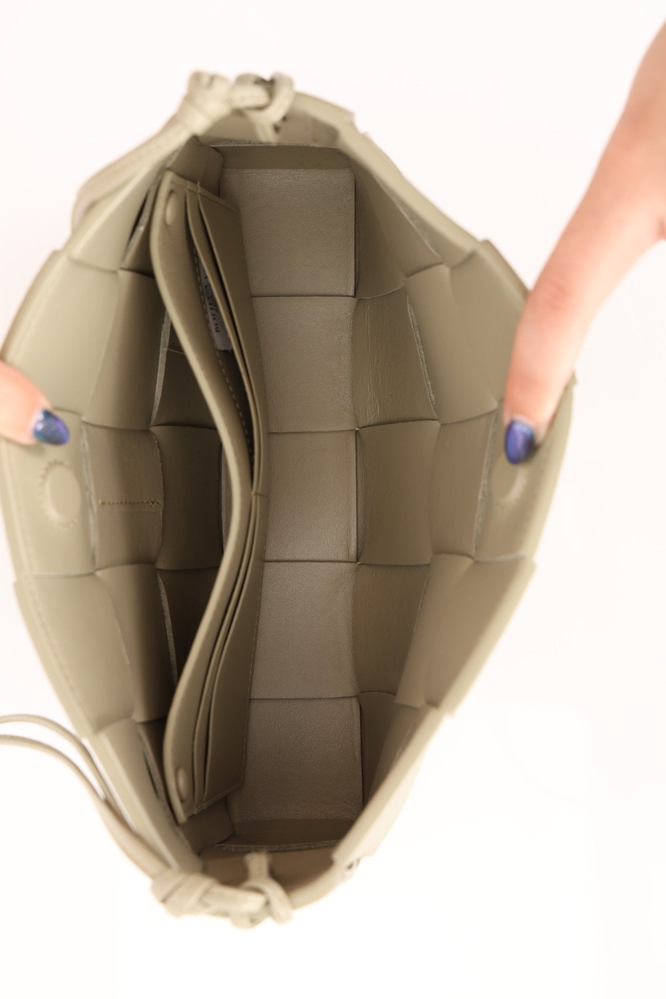 Bottega Veneta Travertine Cassette Shoulder Bag - FashioNica