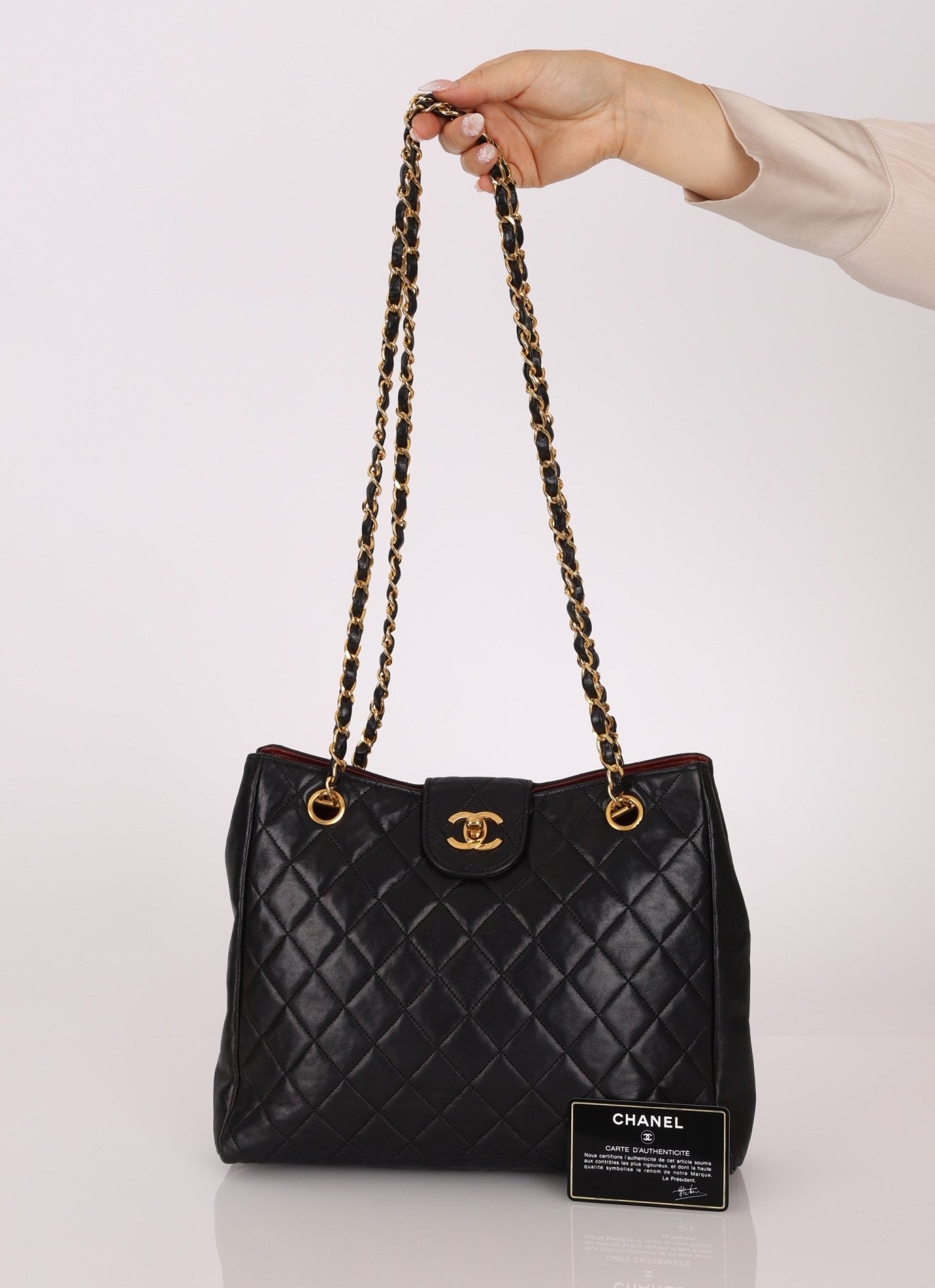 Chanel 1986 Lambskin Turnlock Chain Tote 24K GP - FashioNica