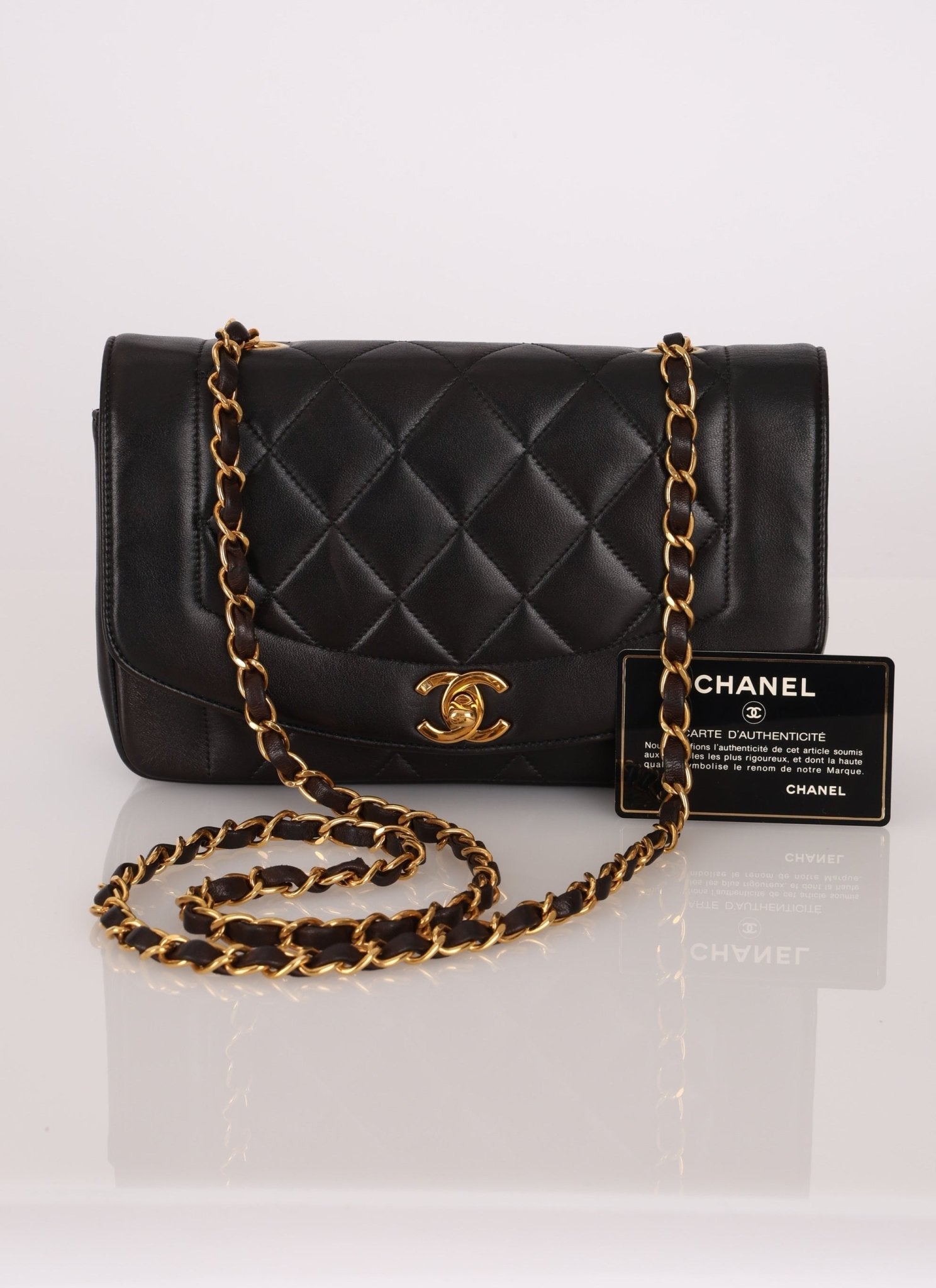 Chanel 1991 Lambskin Small Diana - FashioNica