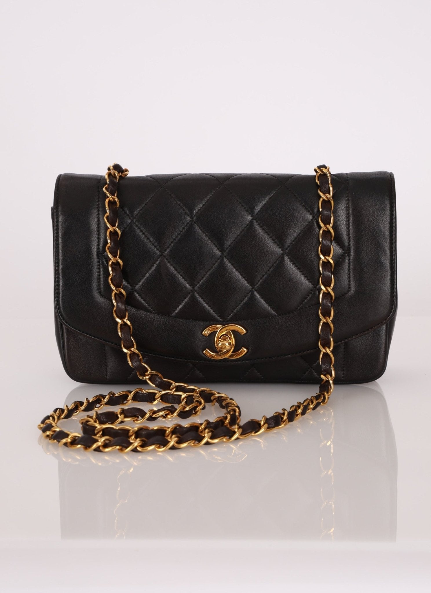 Chanel 1991 Lambskin Small Diana - FashioNica