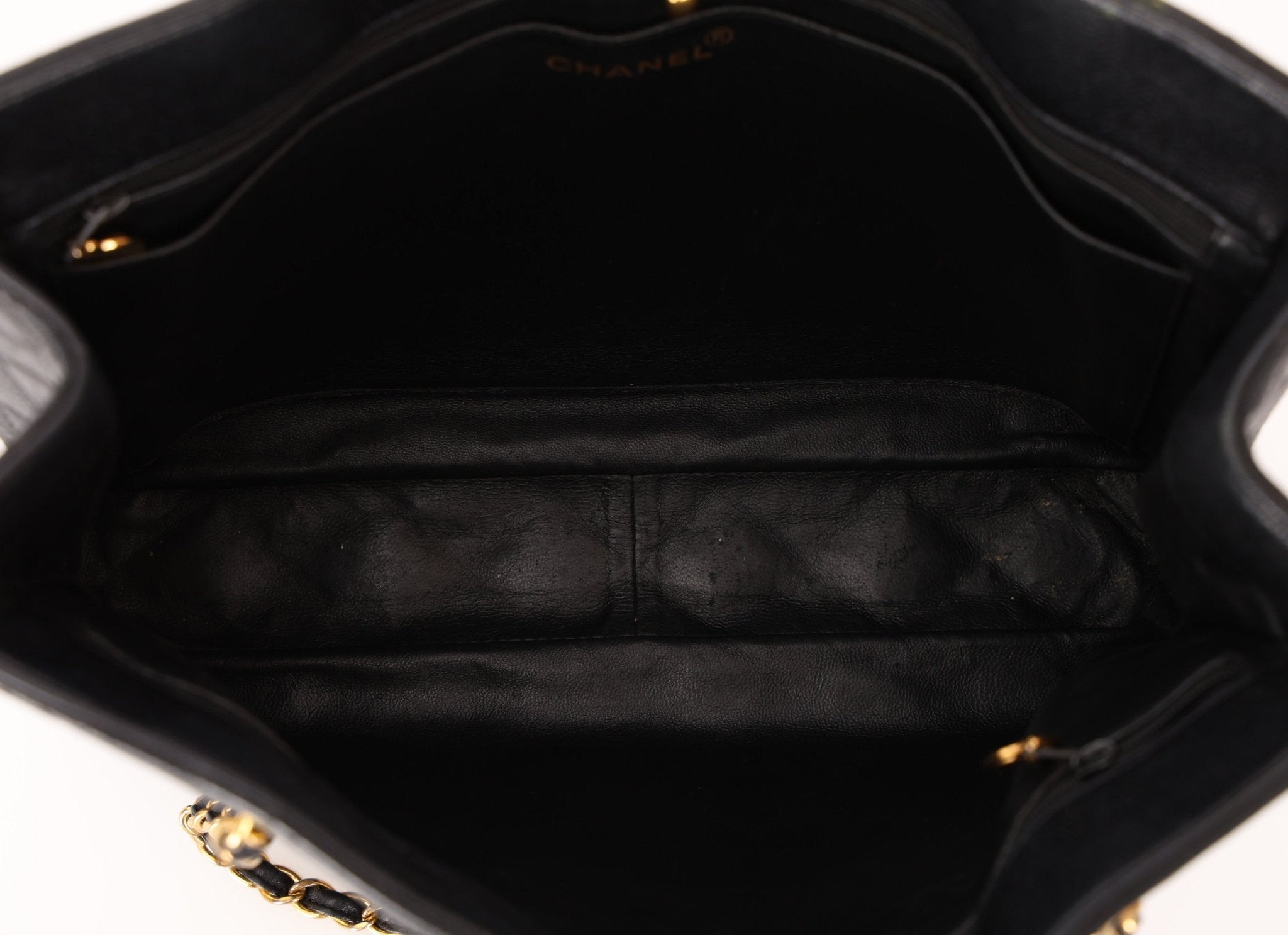 Chanel 1996 Caviar Turnlock Chain Tote - FashioNica