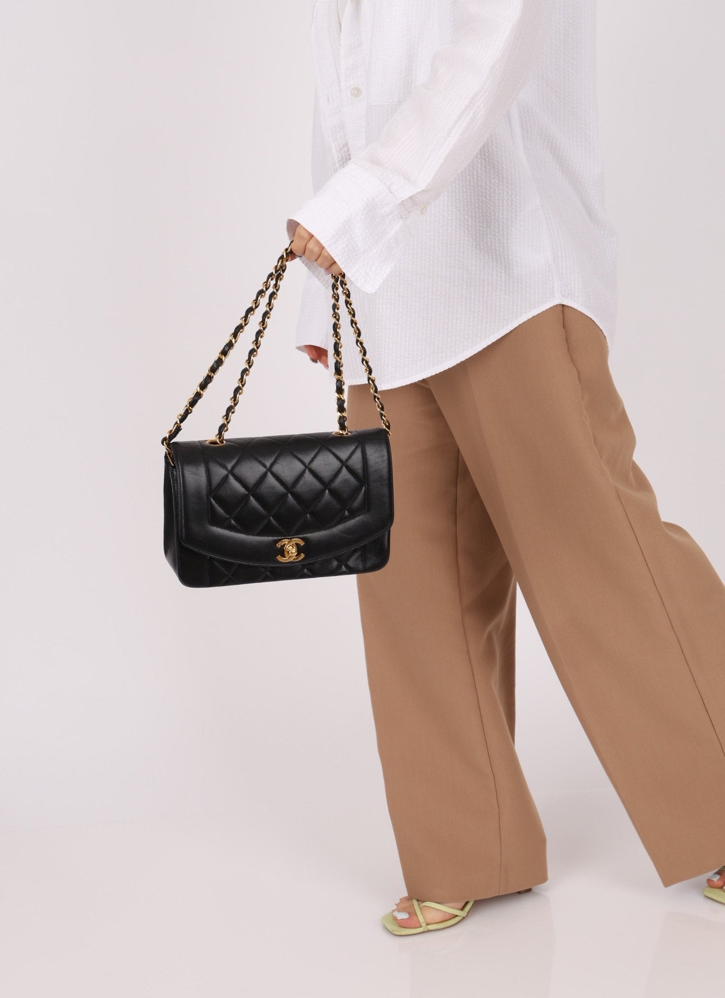 Chanel 1996 Lambskin Small Diana - FashioNica