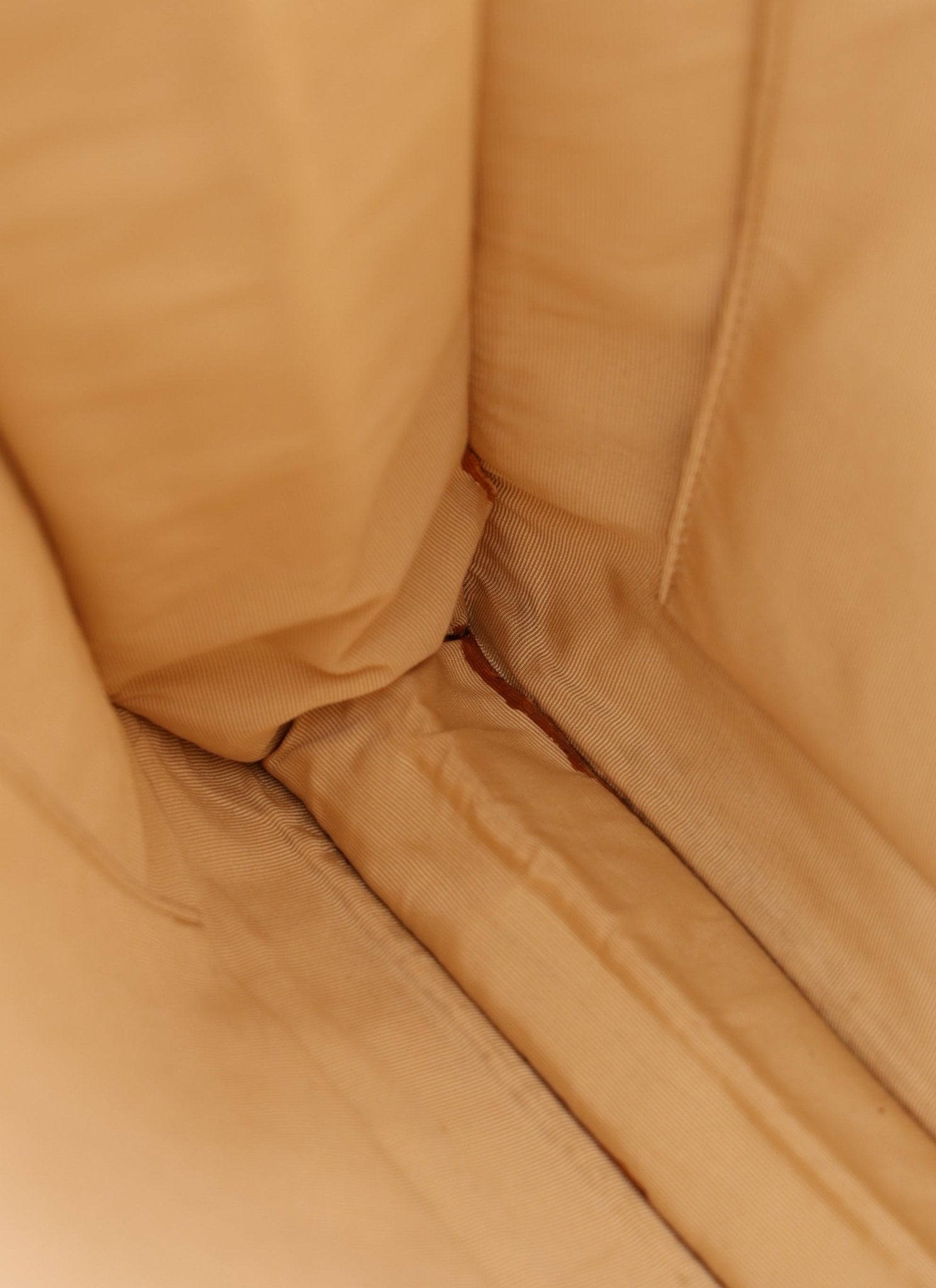 Chanel 1997 Vanilla Caviar Acrylic Wood Tote - FashioNica