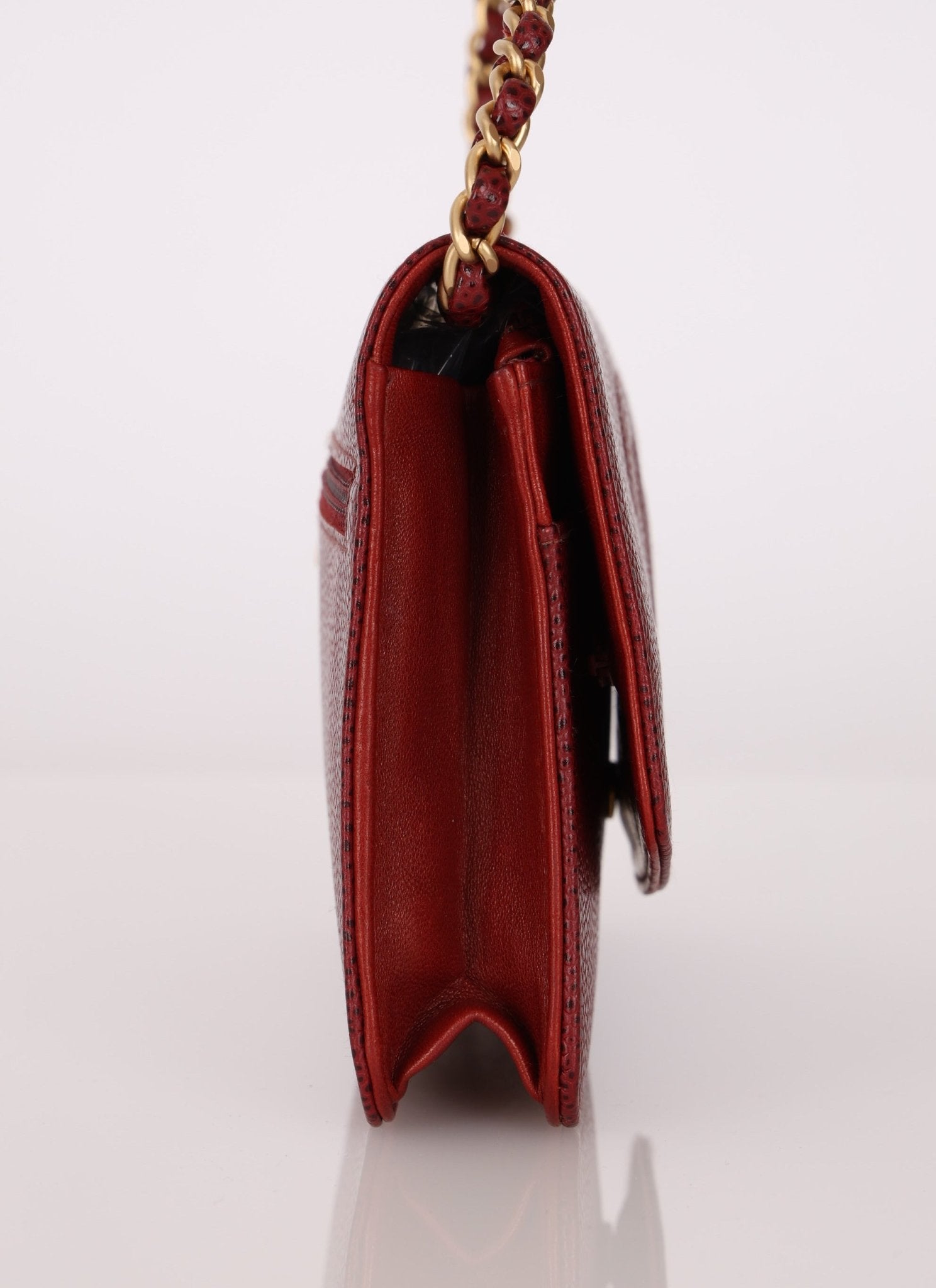 Chanel 2000 Caviar Bordeaux Wallet on Chain Matte GHW - FashioNica