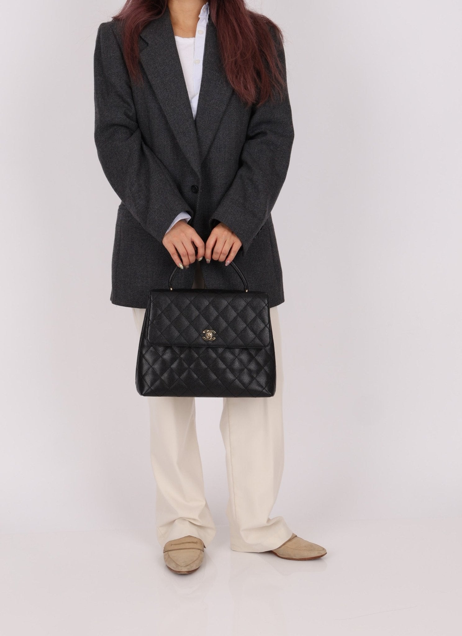 Chanel 2000 Caviar Kelly Top Handle - FashioNica