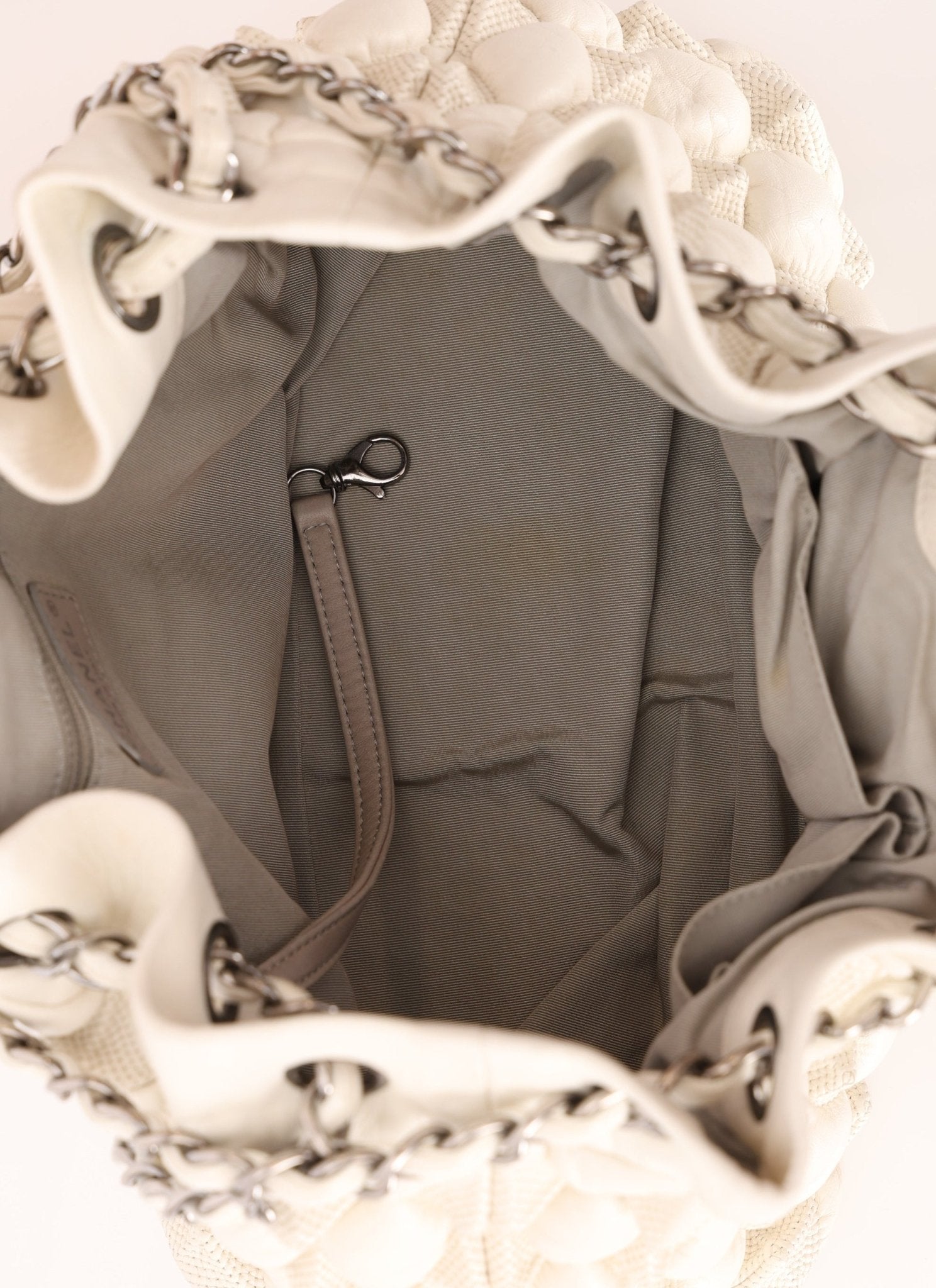 Chanel 2008 Glazed Lambskin Stravinsky Drawstring Bag - FashioNica