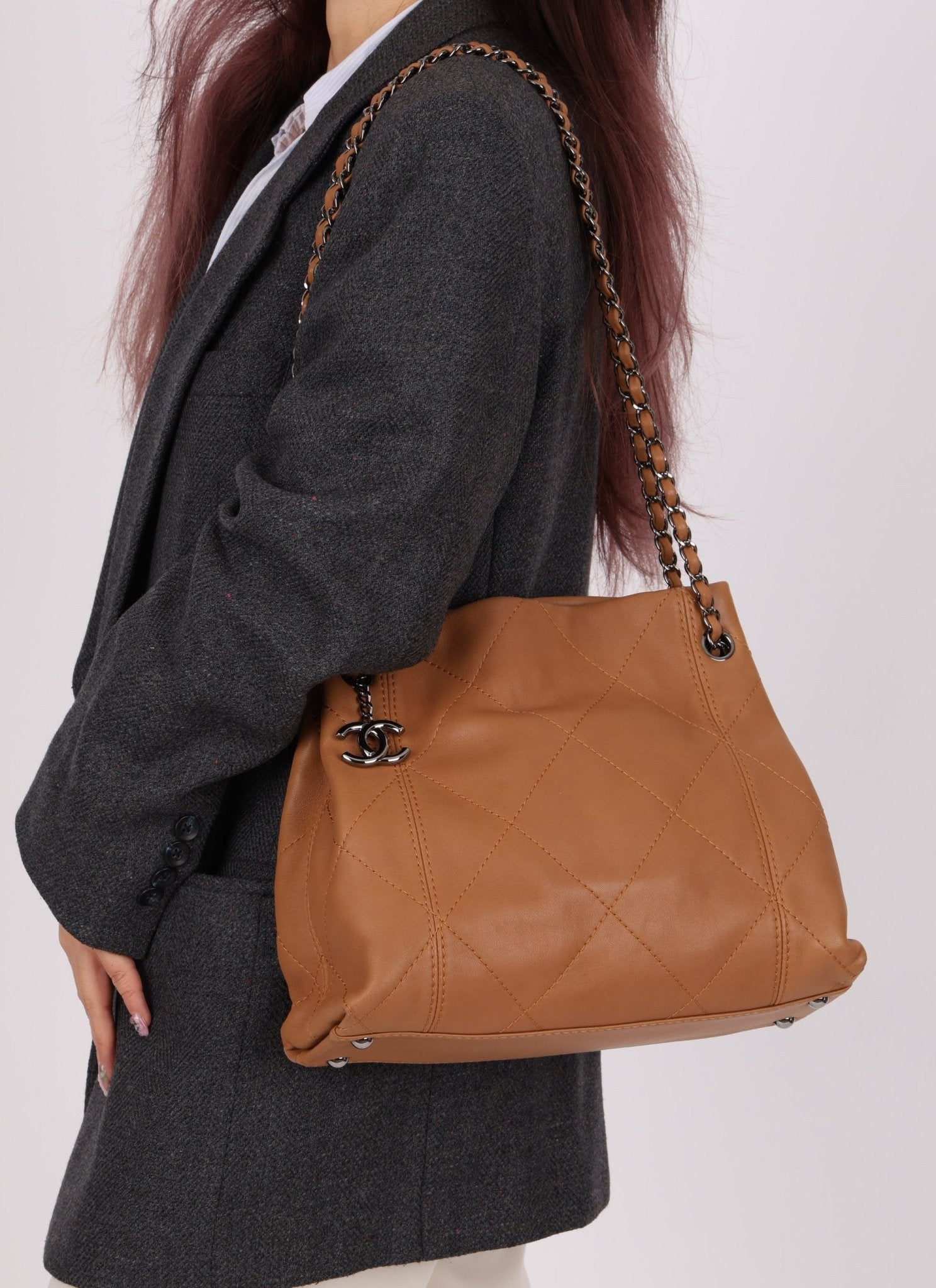 Chanel 2011 Lambskin Soft Touch Hobo - FashioNica