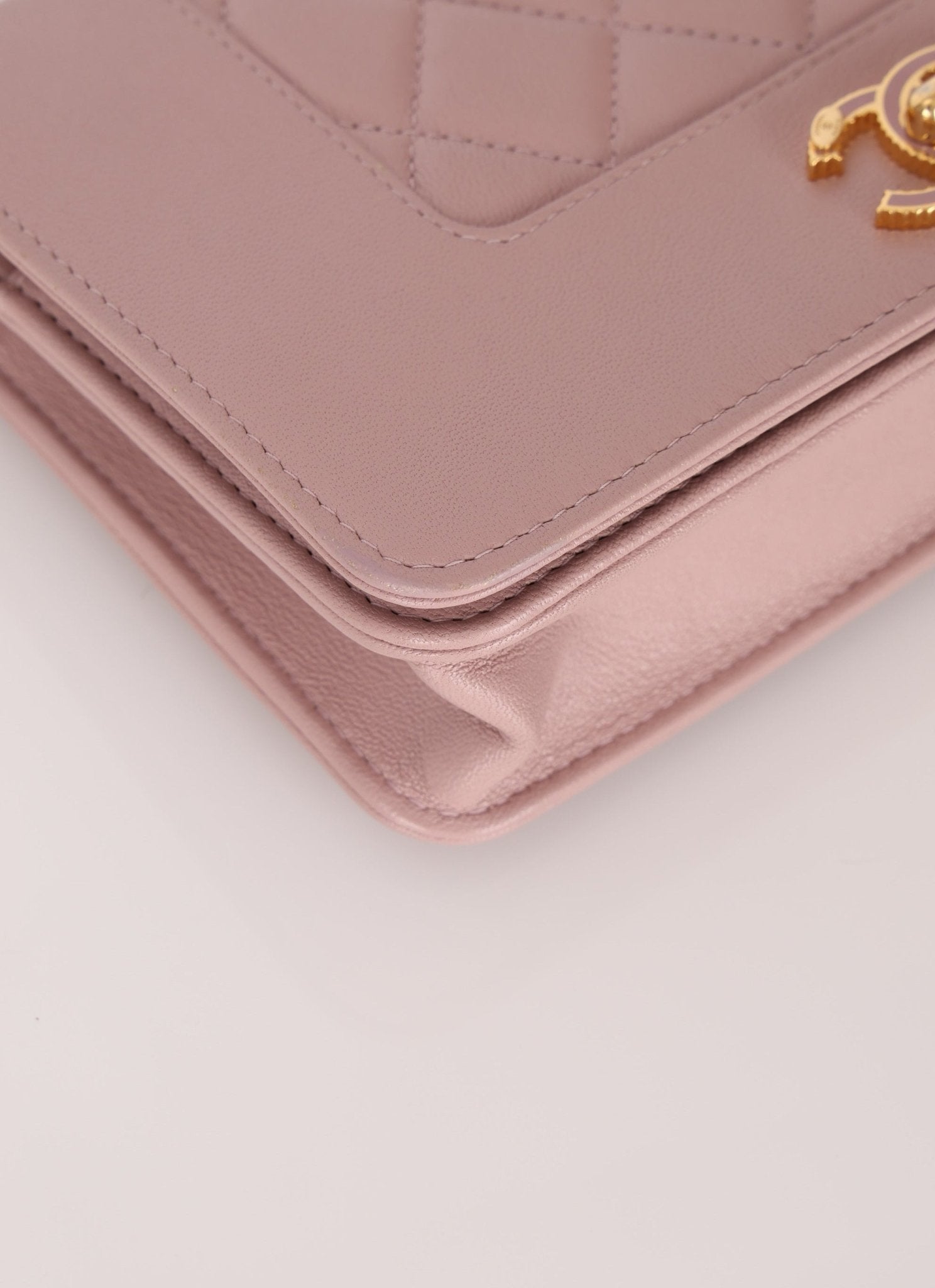 Chanel 2016 Mademoiselle Lilac Sheepskin Wallet on Chain - FashioNica