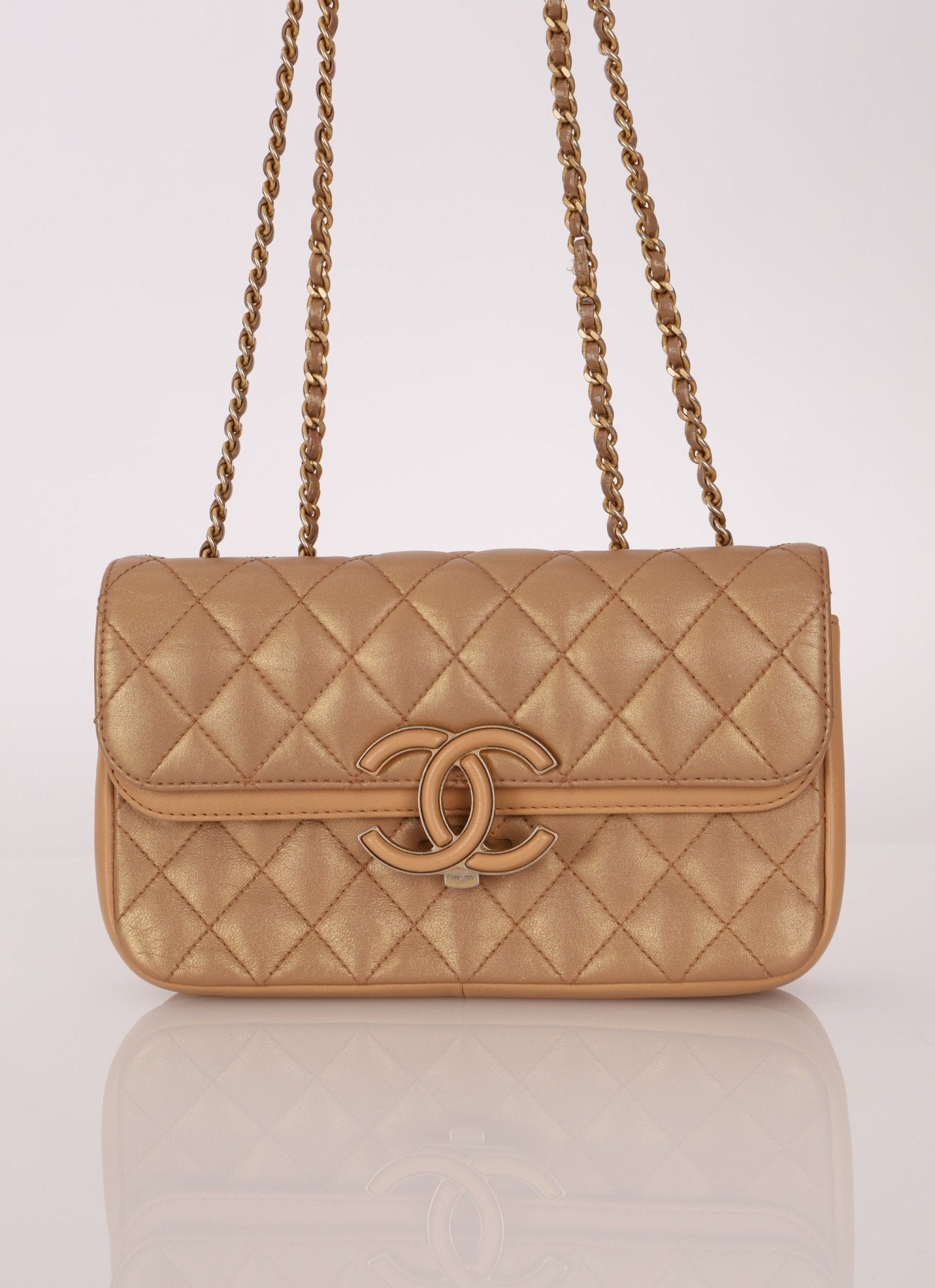 Chanel 2019 Chanel Iridescent CC Chic Small Flap Bag - FashioNica