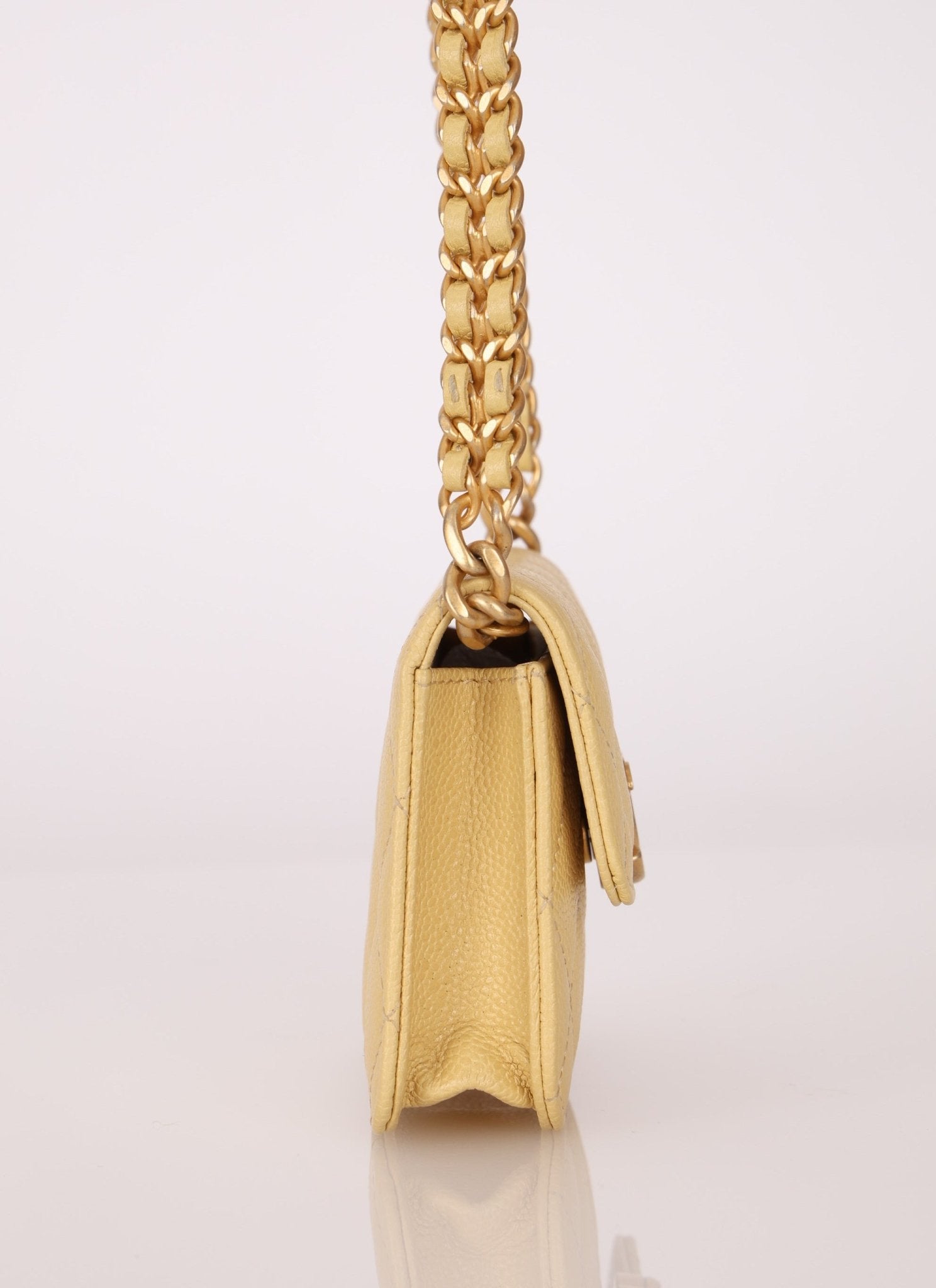 Chanel 2021 Caviar Butter Cardholder on Chain - FashioNica