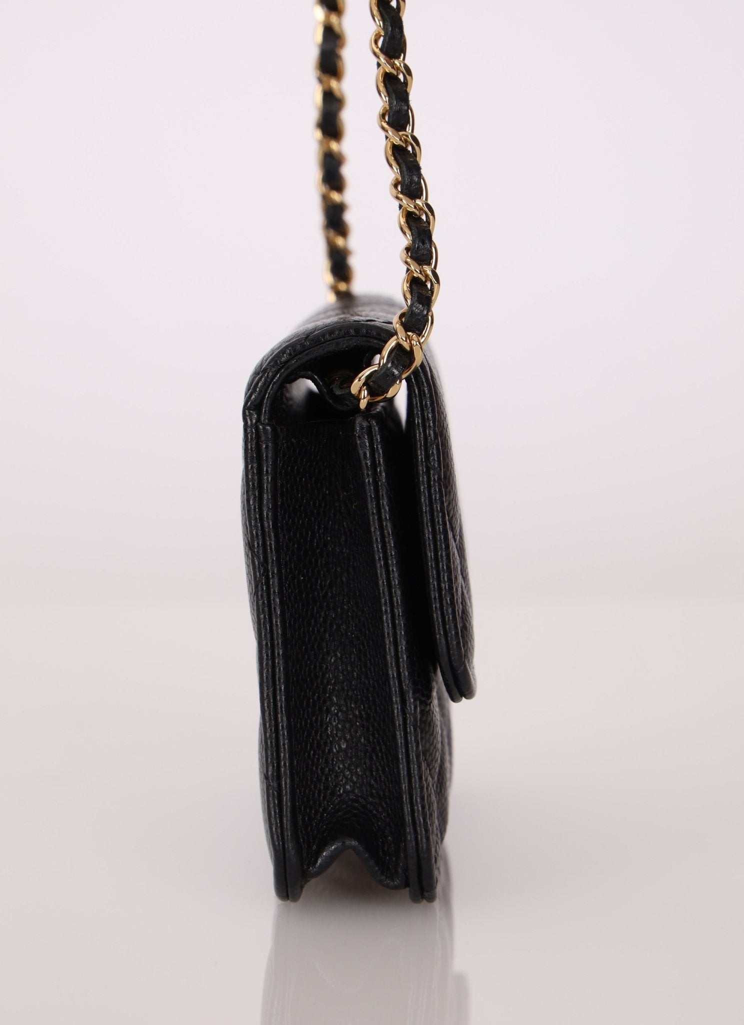 Chanel 2021 Caviar COCO Cardholder on Chain - FashioNica