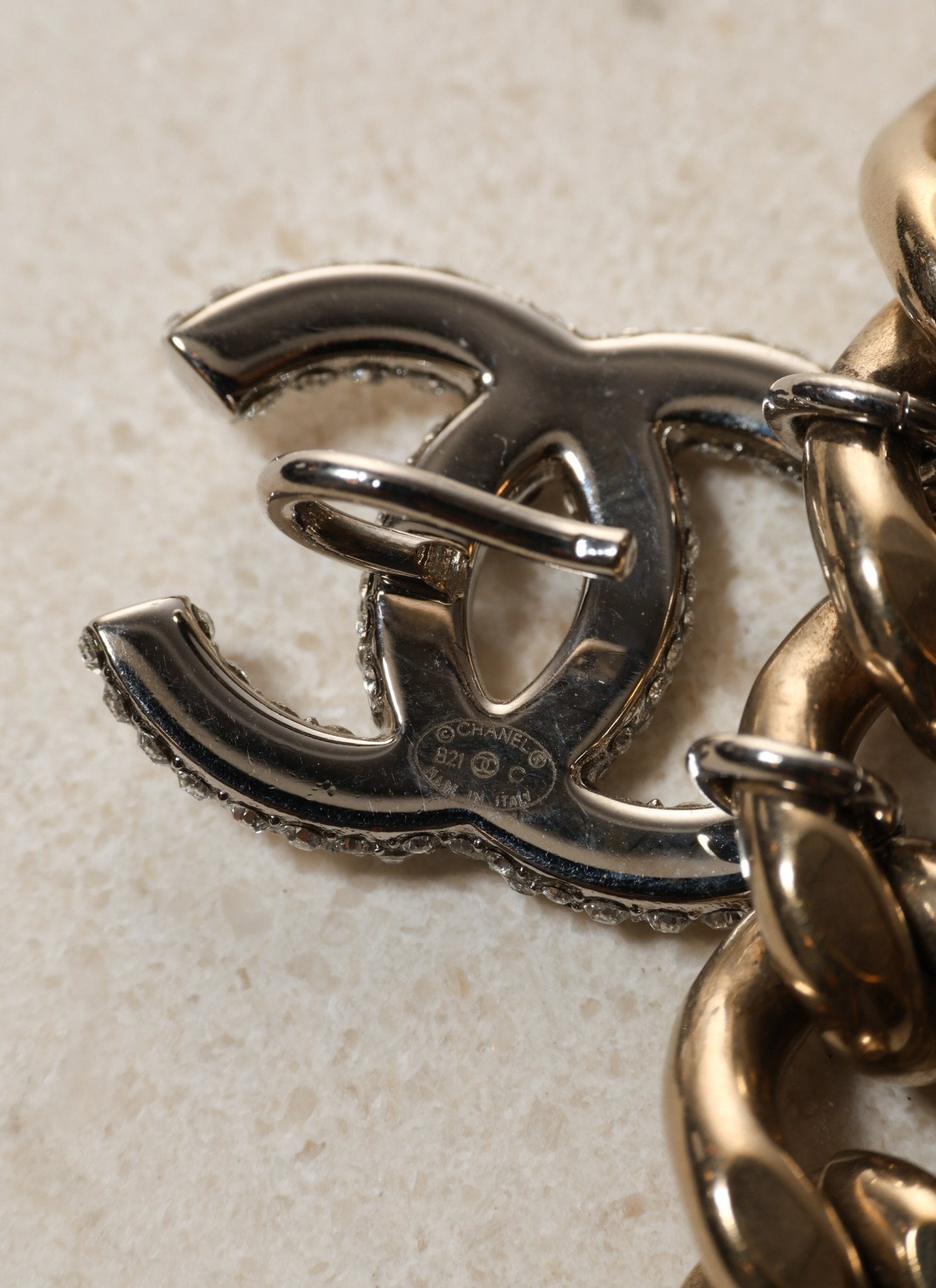 Chanel 2021 Crystal Curb Chain Necklace - FashioNica