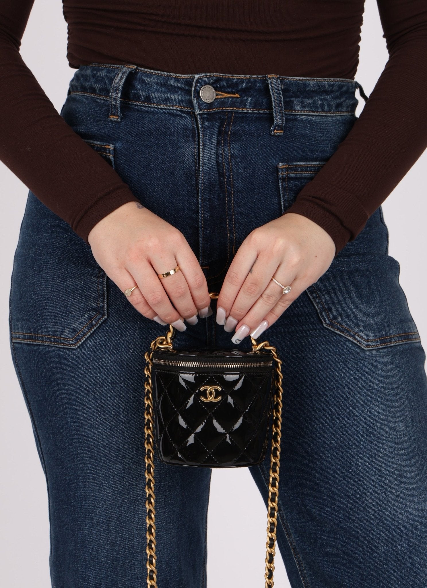 Chanel 2022 Patent Afternoon Tea Vanity on Chain - FashioNica