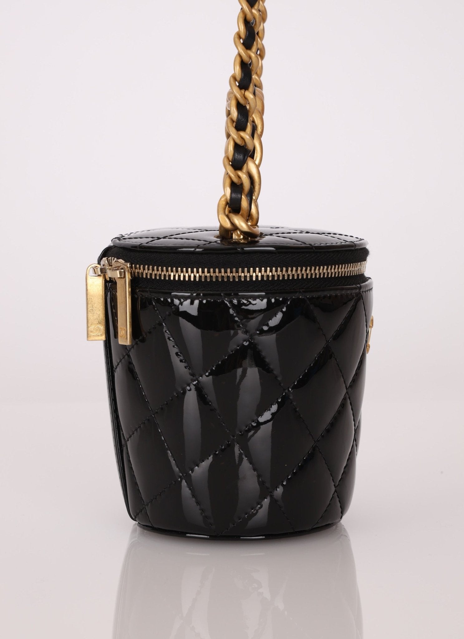 Chanel 2022 Patent Afternoon Tea Vanity on Chain - FashioNica