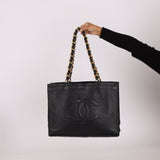 Chanel Calfskin Chunky Chain Tote - FashioNica
