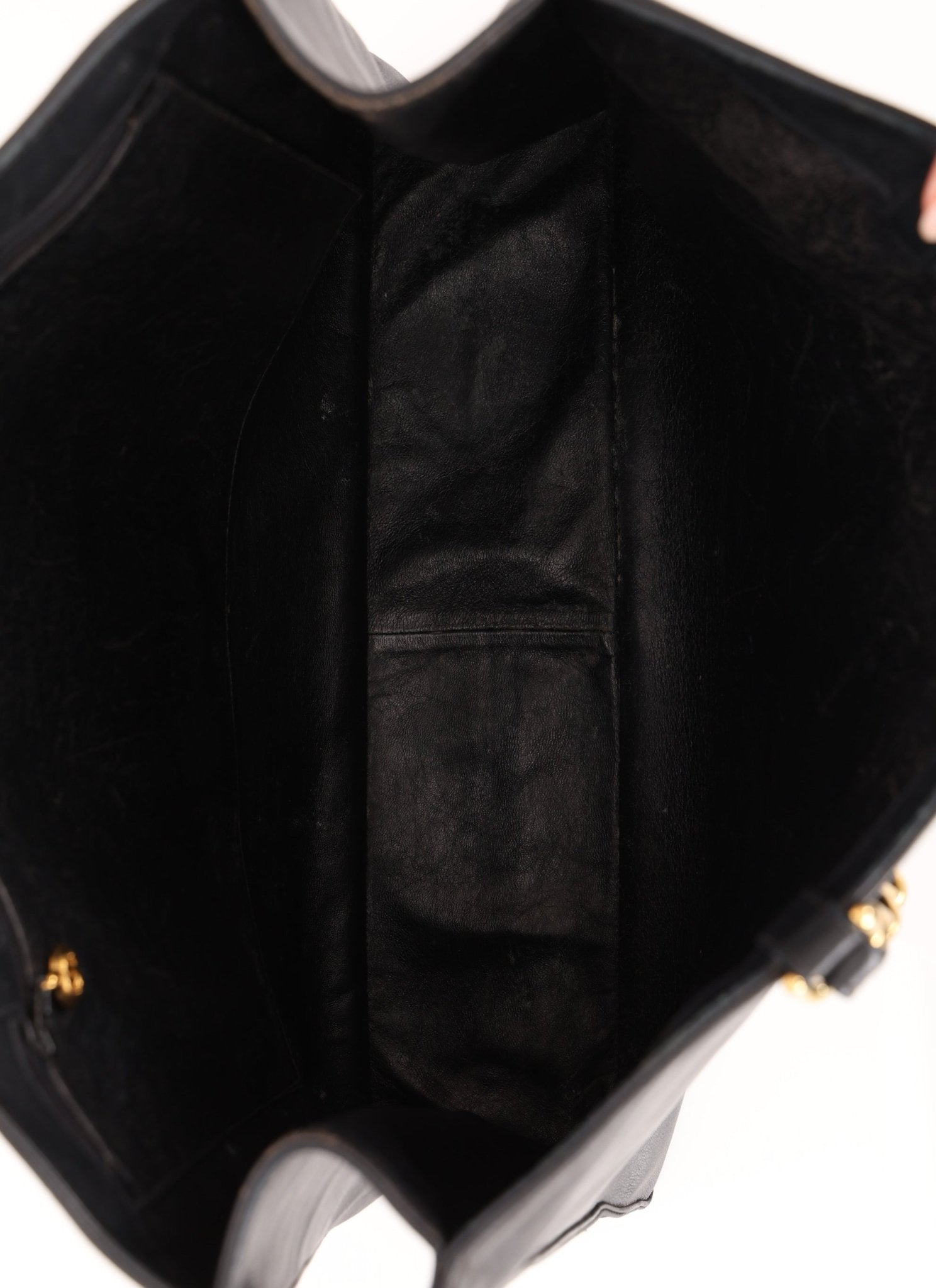 Chanel Calfskin Chunky Chain Tote - FashioNica