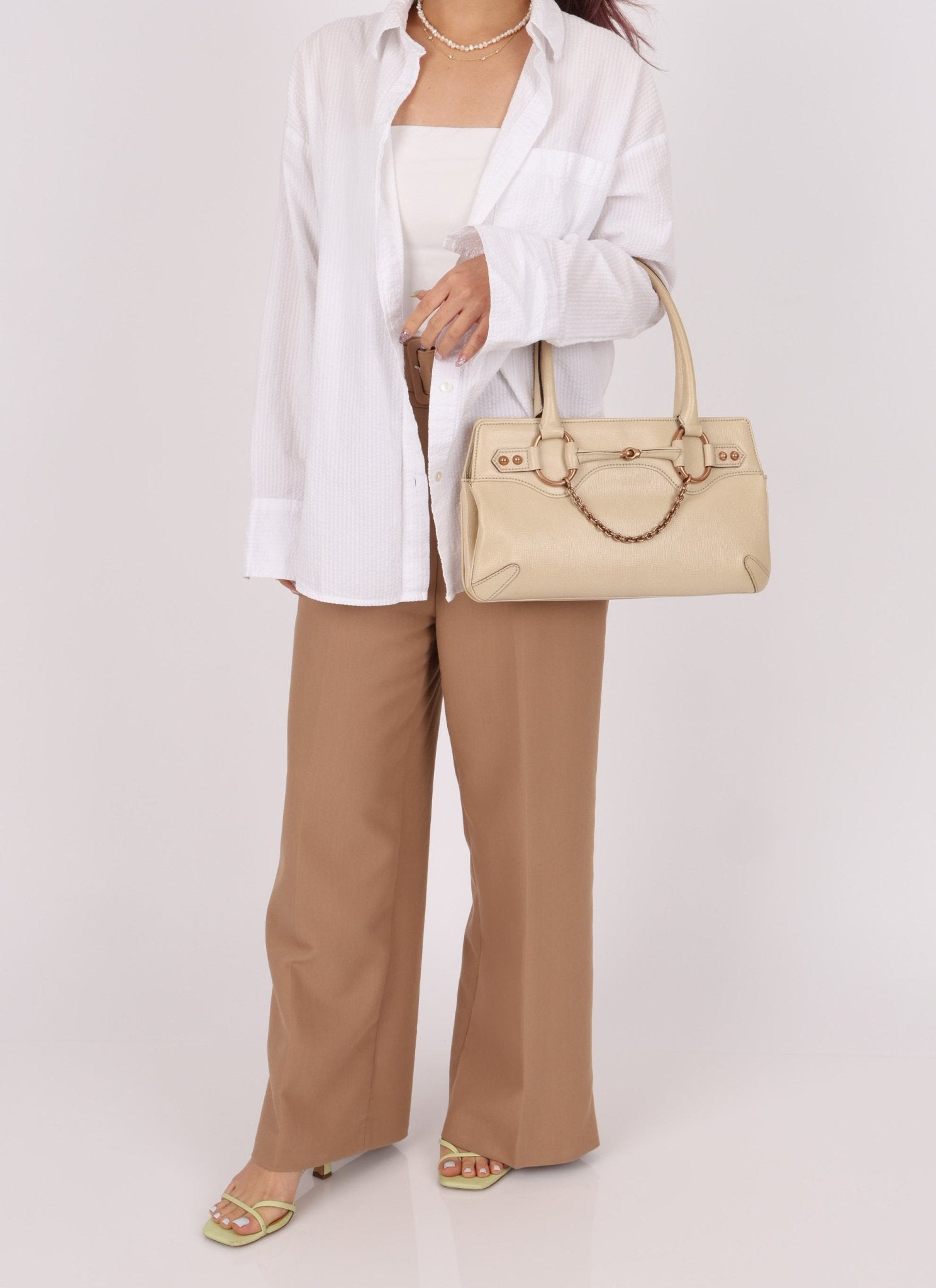 Gucci Leather Rosegold Horsebit Chain Ivory Handle Bag - FashioNica