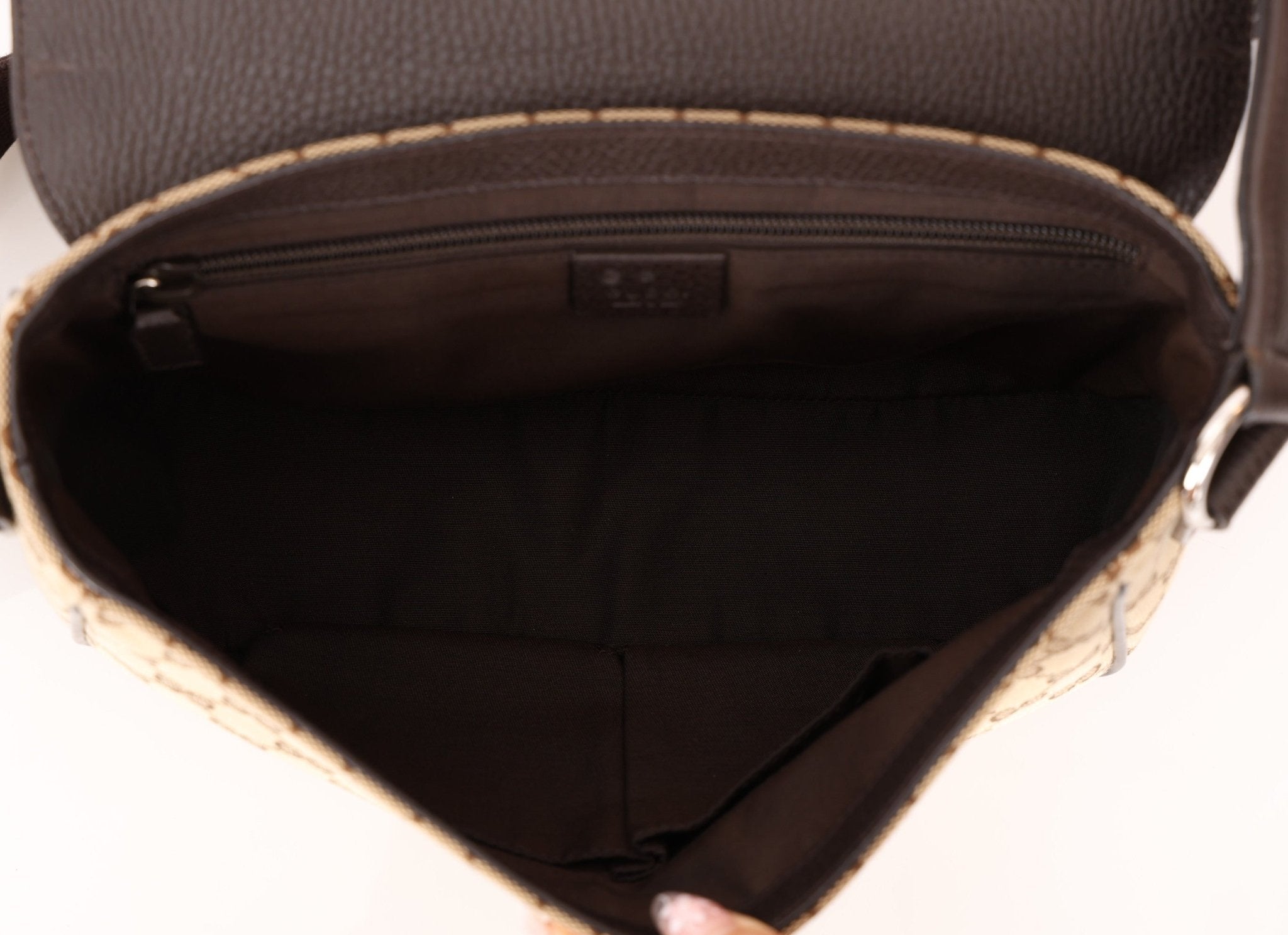 Gucci Monogram Messenger Bag - FashioNica