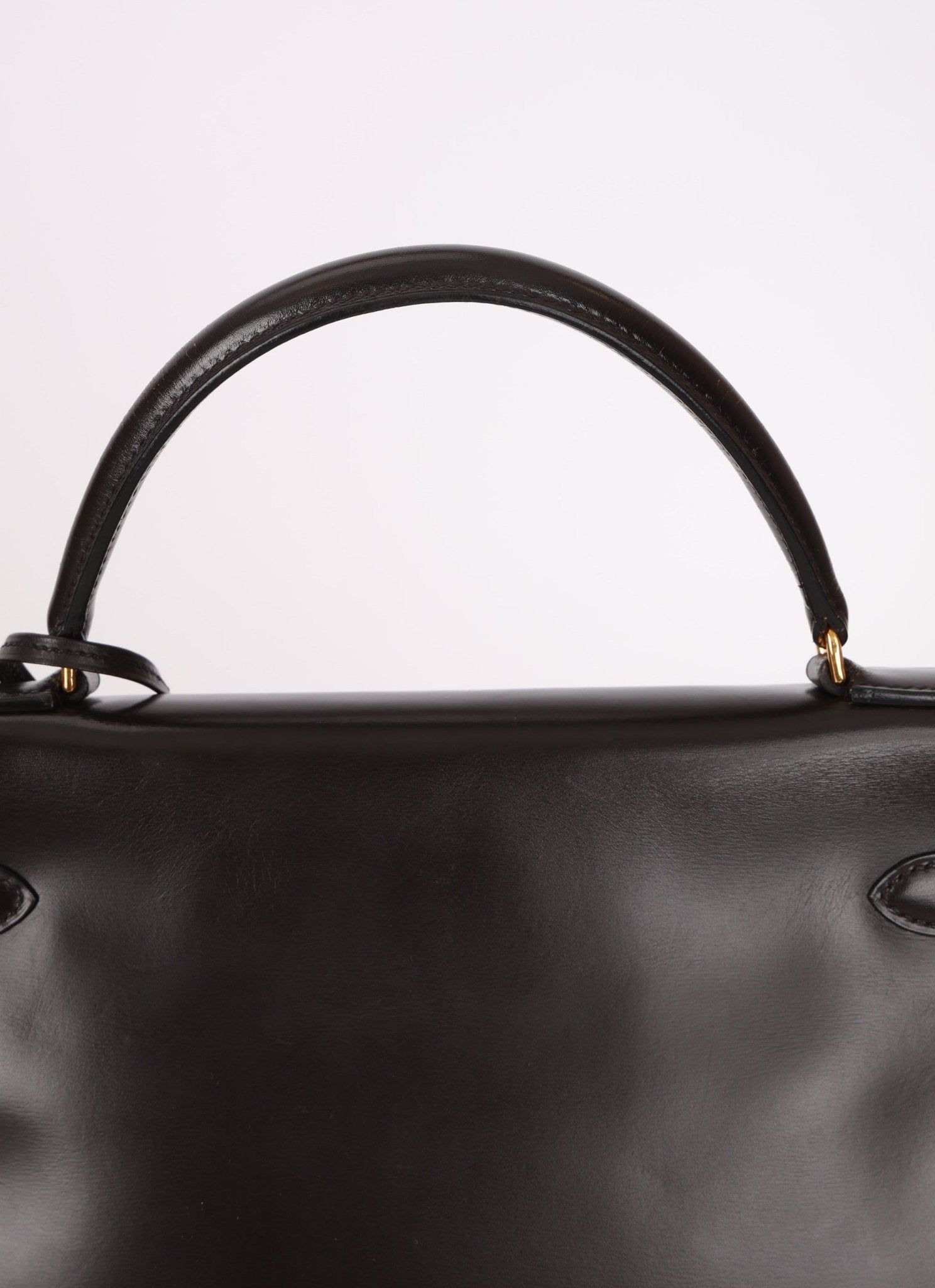 Hermès 1979 Chocolate Box Retourne Kelly 32 with Strap - FashioNica