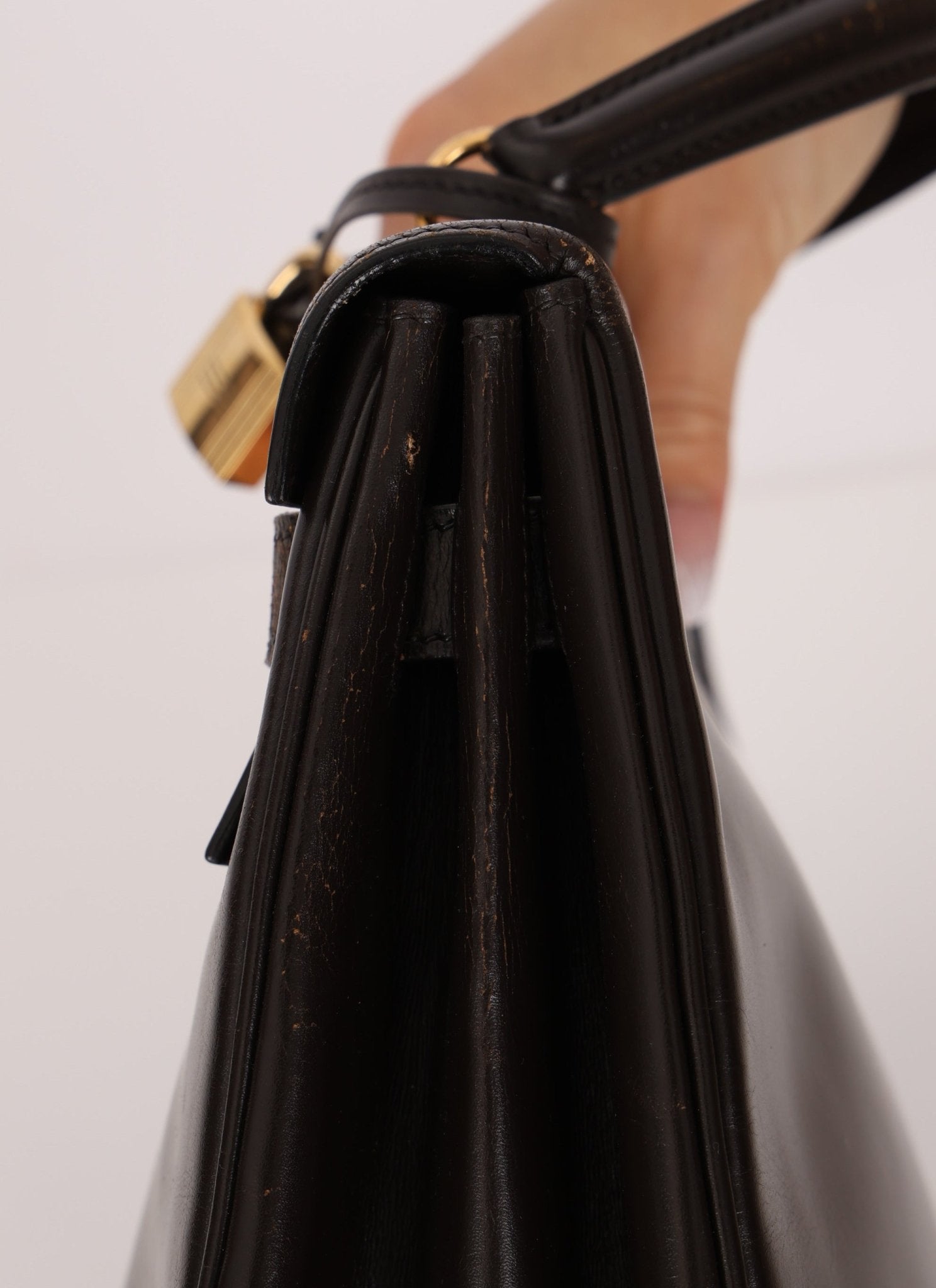 Hermès 1979 Chocolate Box Retourne Kelly 32 with Strap - FashioNica