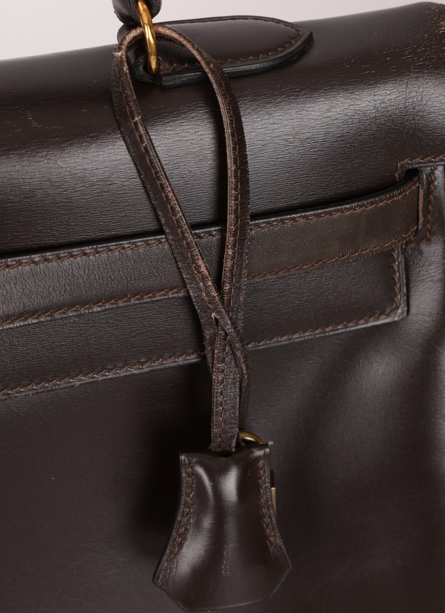 Hermès 1991 Chocolate Box Kelly 35 GHW - FashioNica