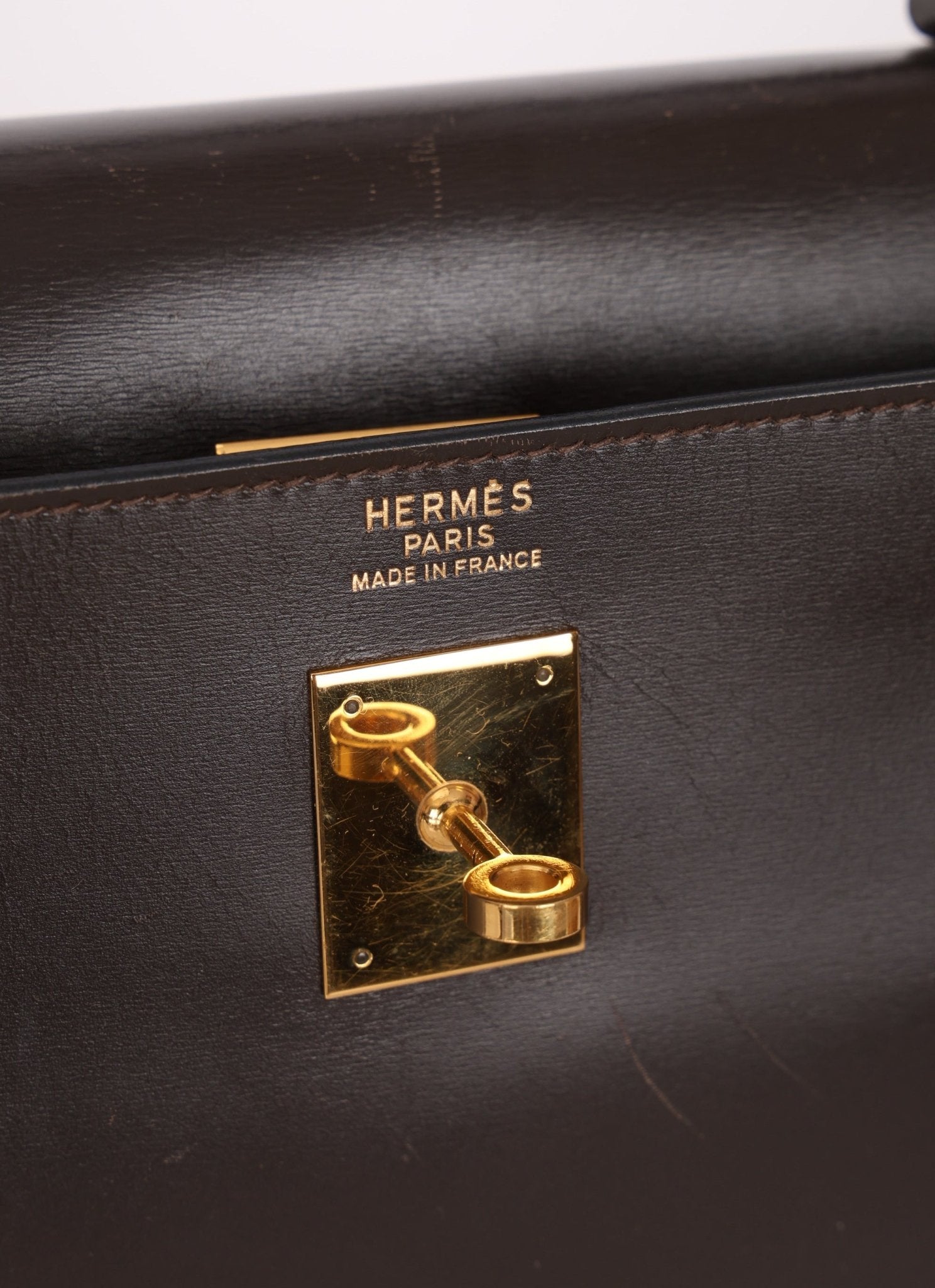 Hermès 1991 Chocolate Box Kelly 35 GHW - FashioNica