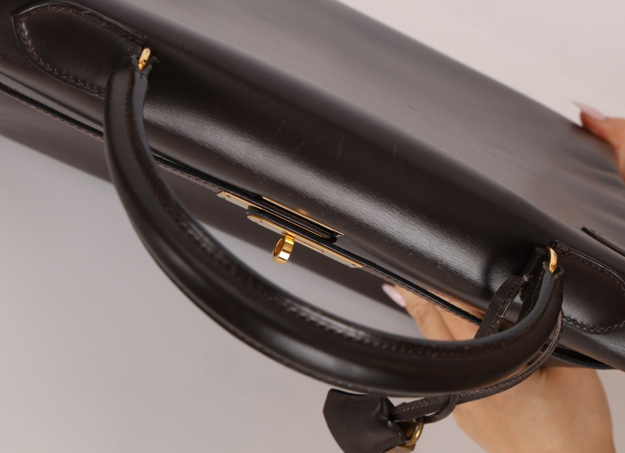 Hermès 1991 Chocolate Box Kelly 35 GHW - FashioNica