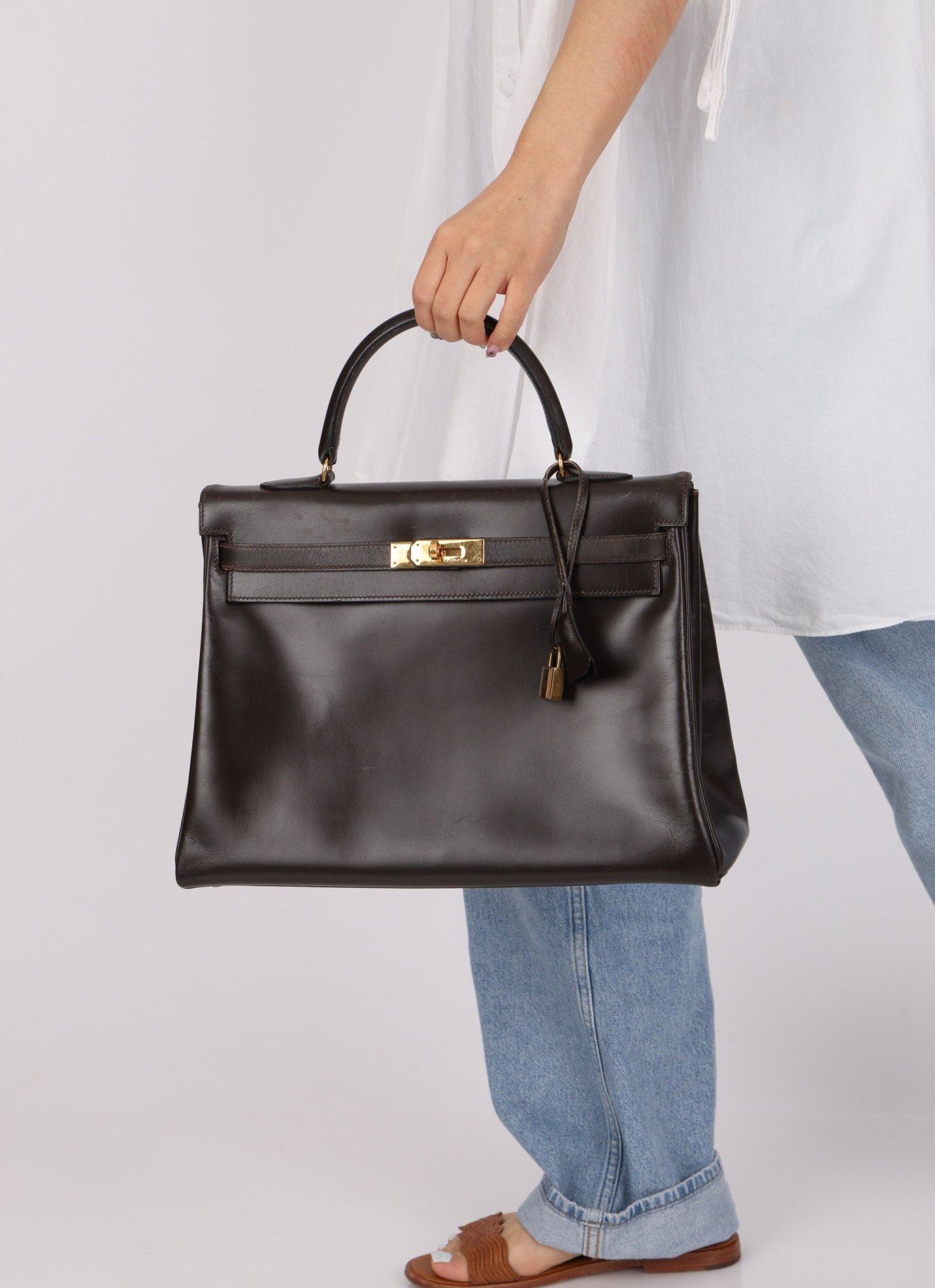 Hermès 1991 Chocolate Box Kelly 35 GHW - FashioNica