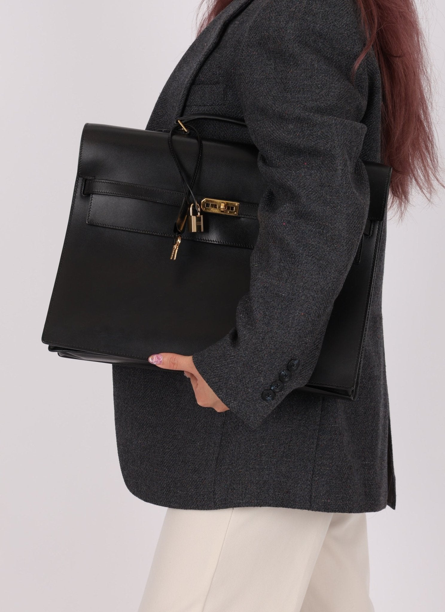 Hermès 2000 Noir Box Kelly Dépêches 38 GHW - FashioNica