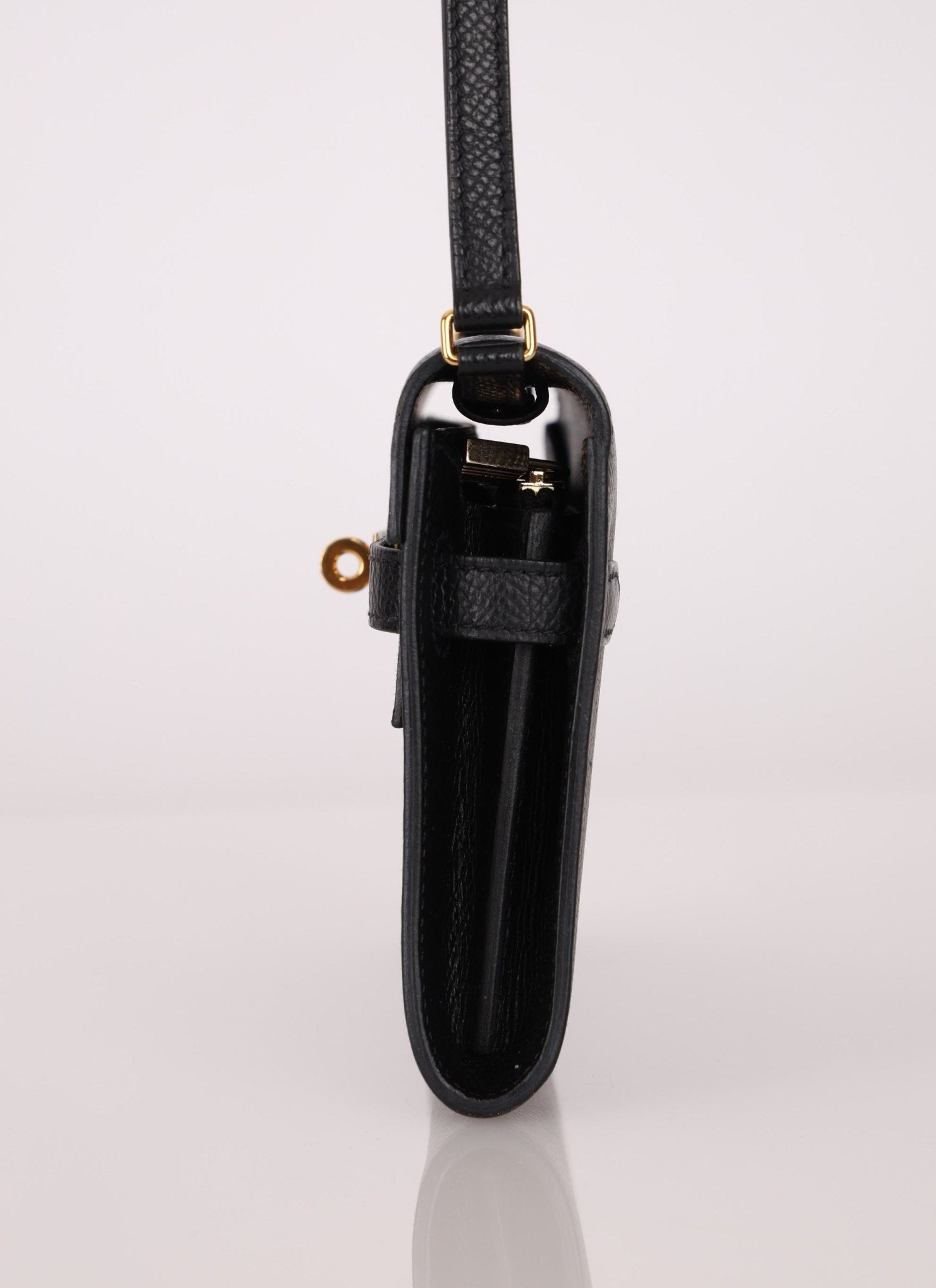 Hermès 2020 Noir Epsom Kelly To Go Wallet with Strap GHW - FashioNica
