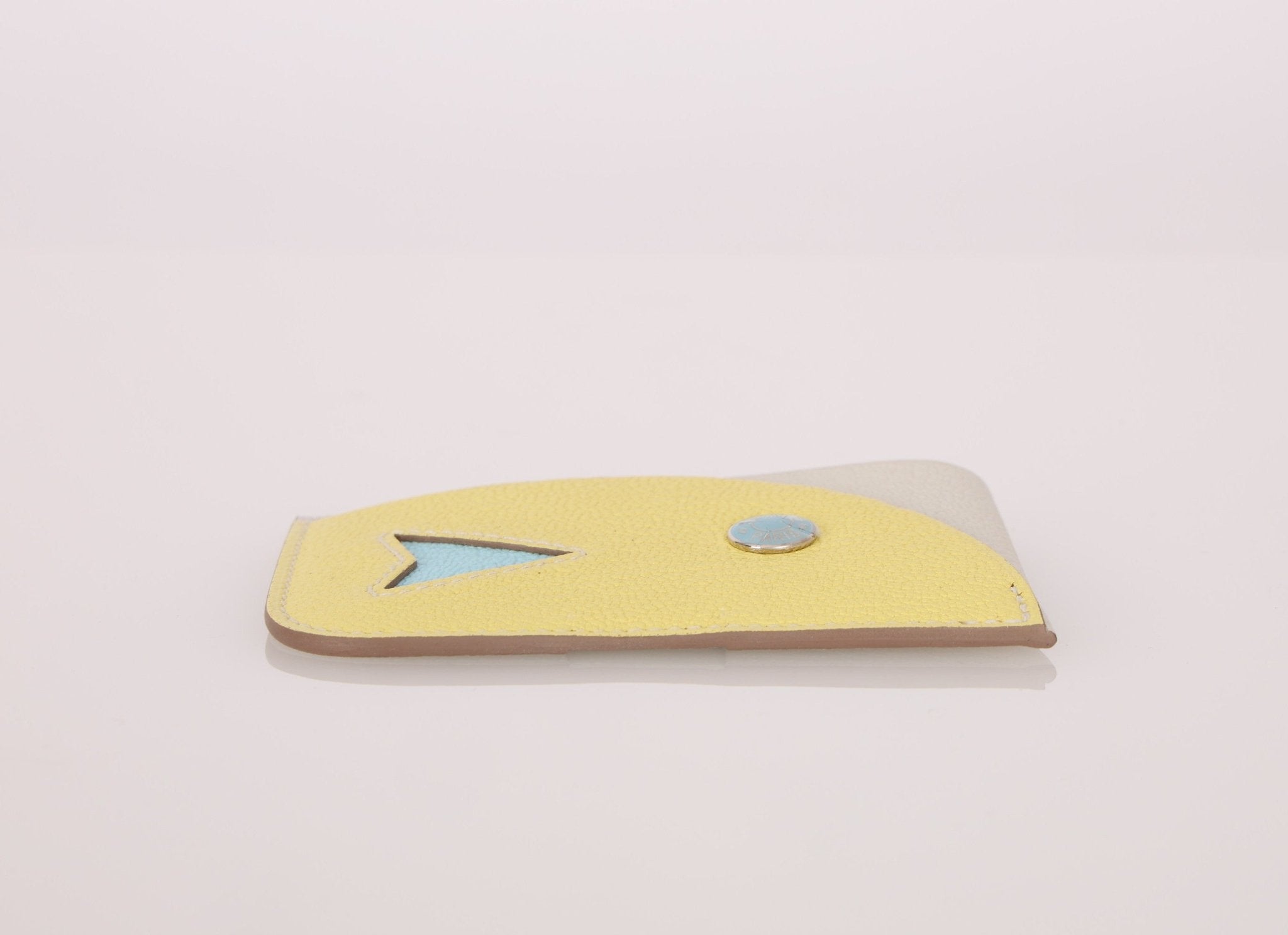 Hermès 2023 Chevre Mysore Poisson Card Holder PHW - FashioNica