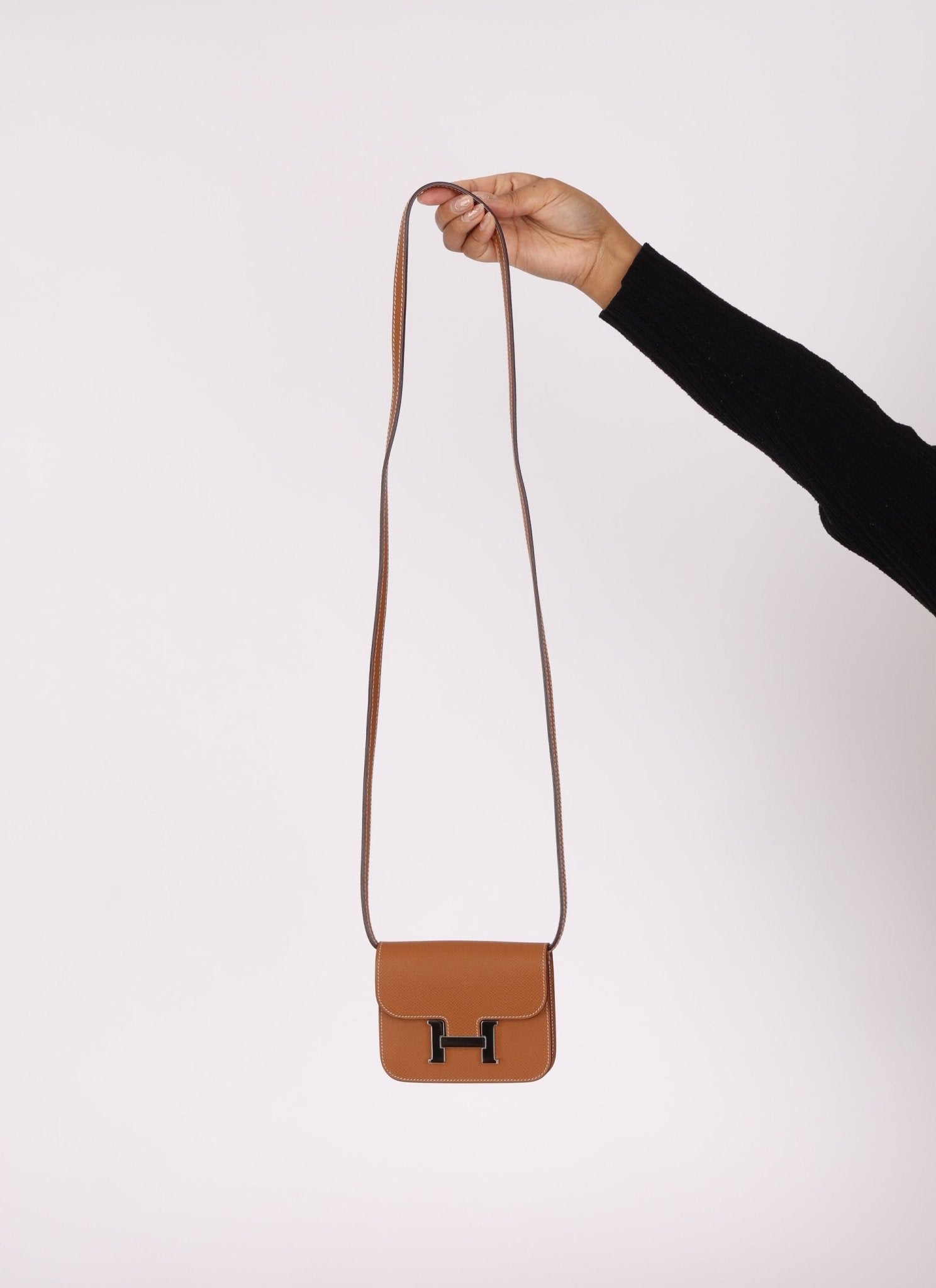 Hermès Gold Epsom Constance Slim Wallet w/ Custom Strap PHW - FashioNica