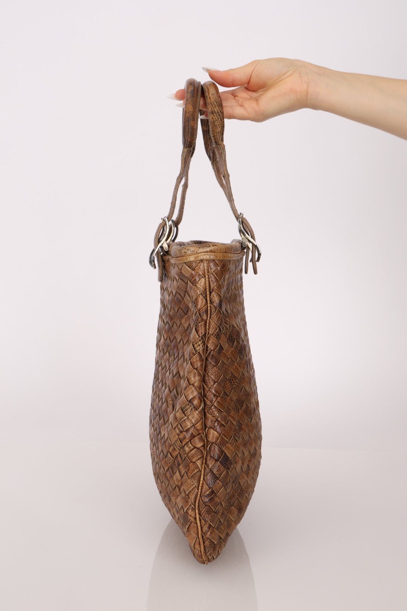 Limited Edition Bottega Veneta x Bergdorf Goodman 2003 Karang Intrecciato Milo Tote - FashioNica