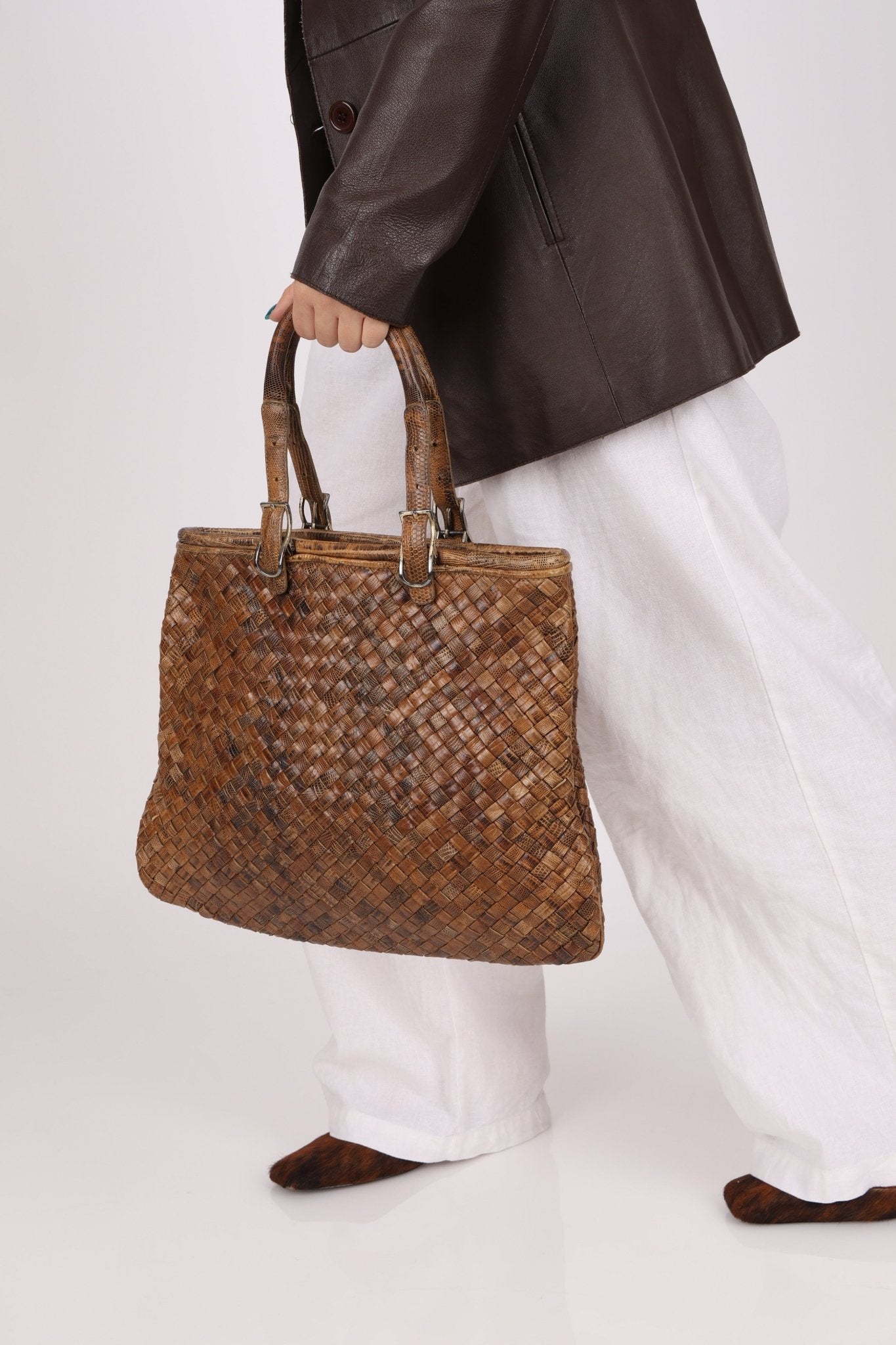 Limited Edition Bottega Veneta x Bergdorf Goodman 2003 Karang Intrecciato Milo Tote - FashioNica