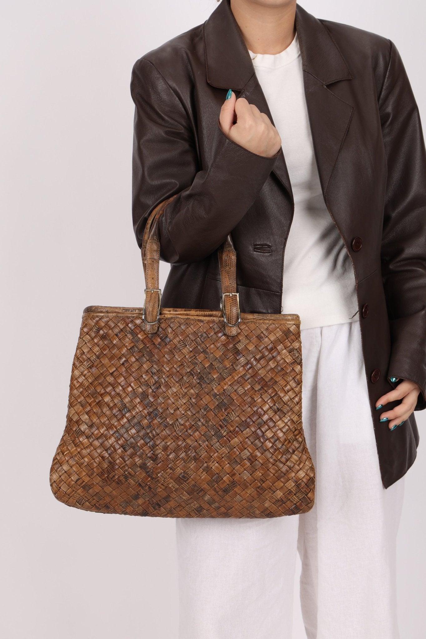 Limited Edition Bottega Veneta x Bergdorf Goodman 2003 Karang Intrecciato Milo Tote - FashioNica