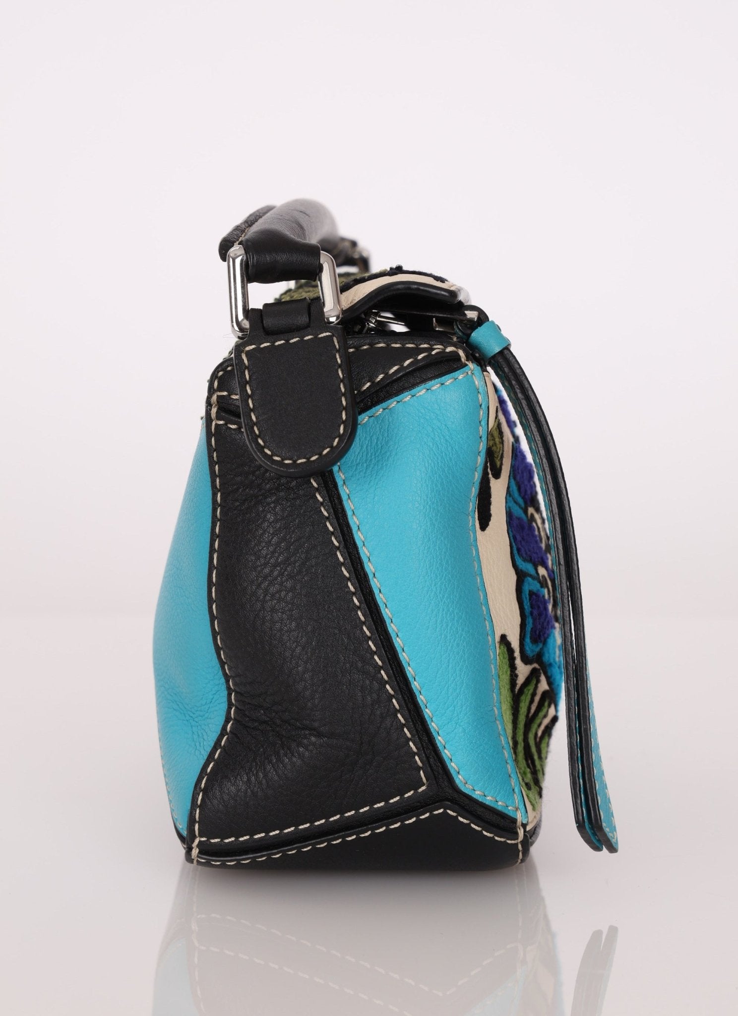 Limited Edition Loewe x William De Morgan Embroidered Floral Mini Puzzle - FashioNica