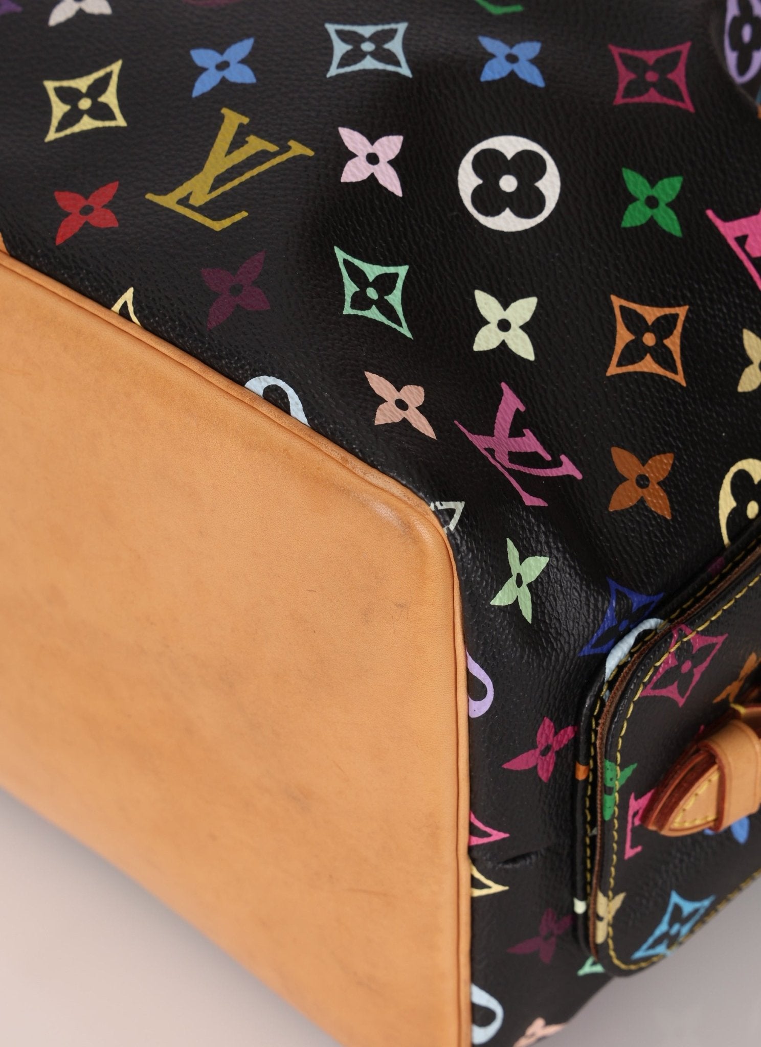 Limited Edition Louis Vuitton x Takashi Murakami Monogram Multicolor Noir Petit Noe - FashioNica