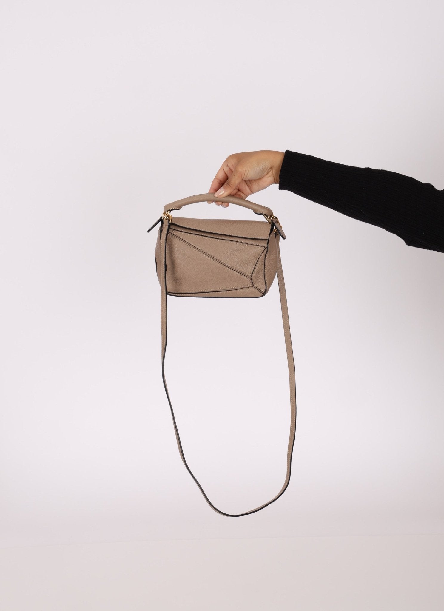 Loewe Taupe Mini Puzzle - FashioNica