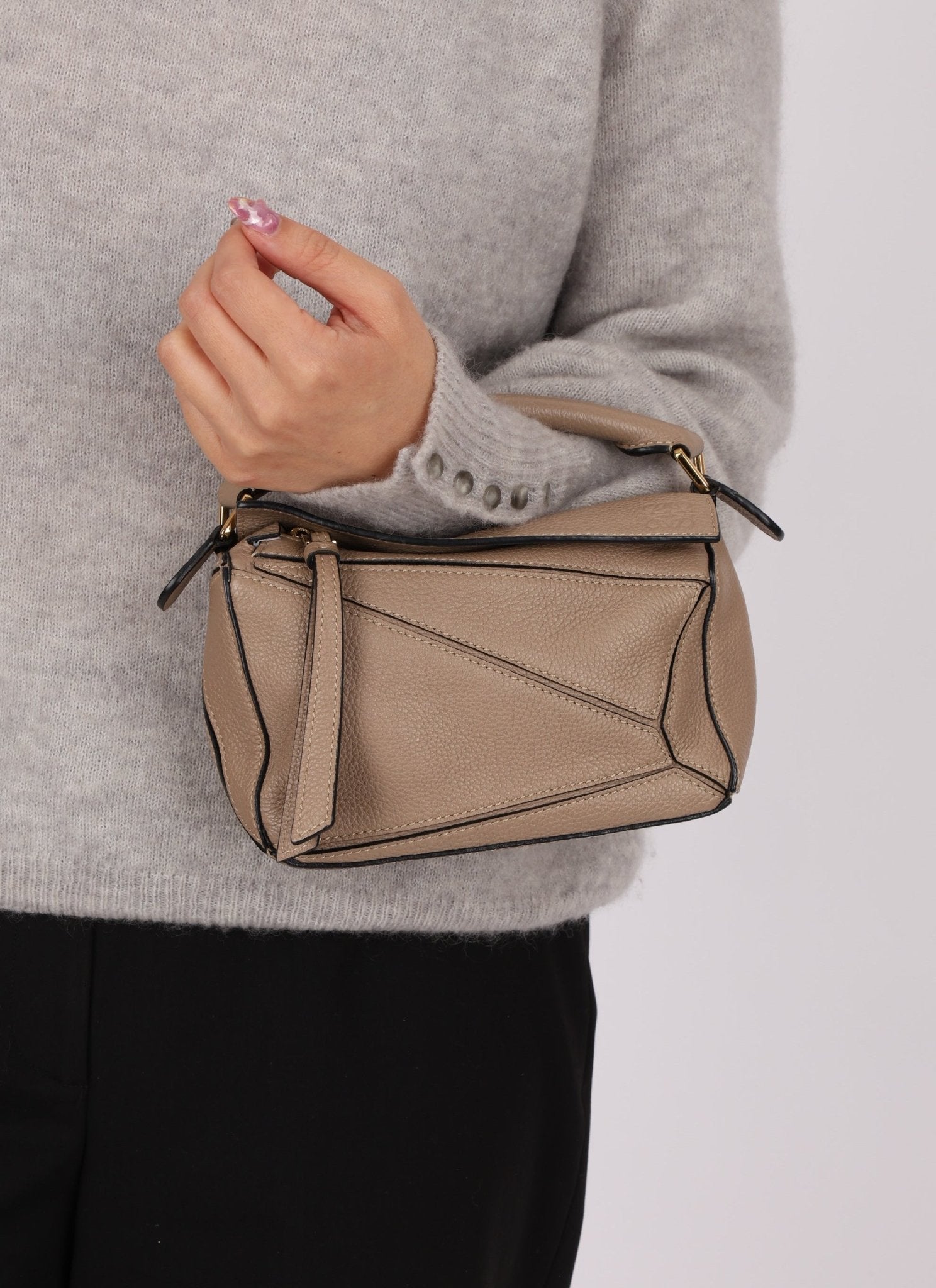Loewe Taupe Mini Puzzle - FashioNica