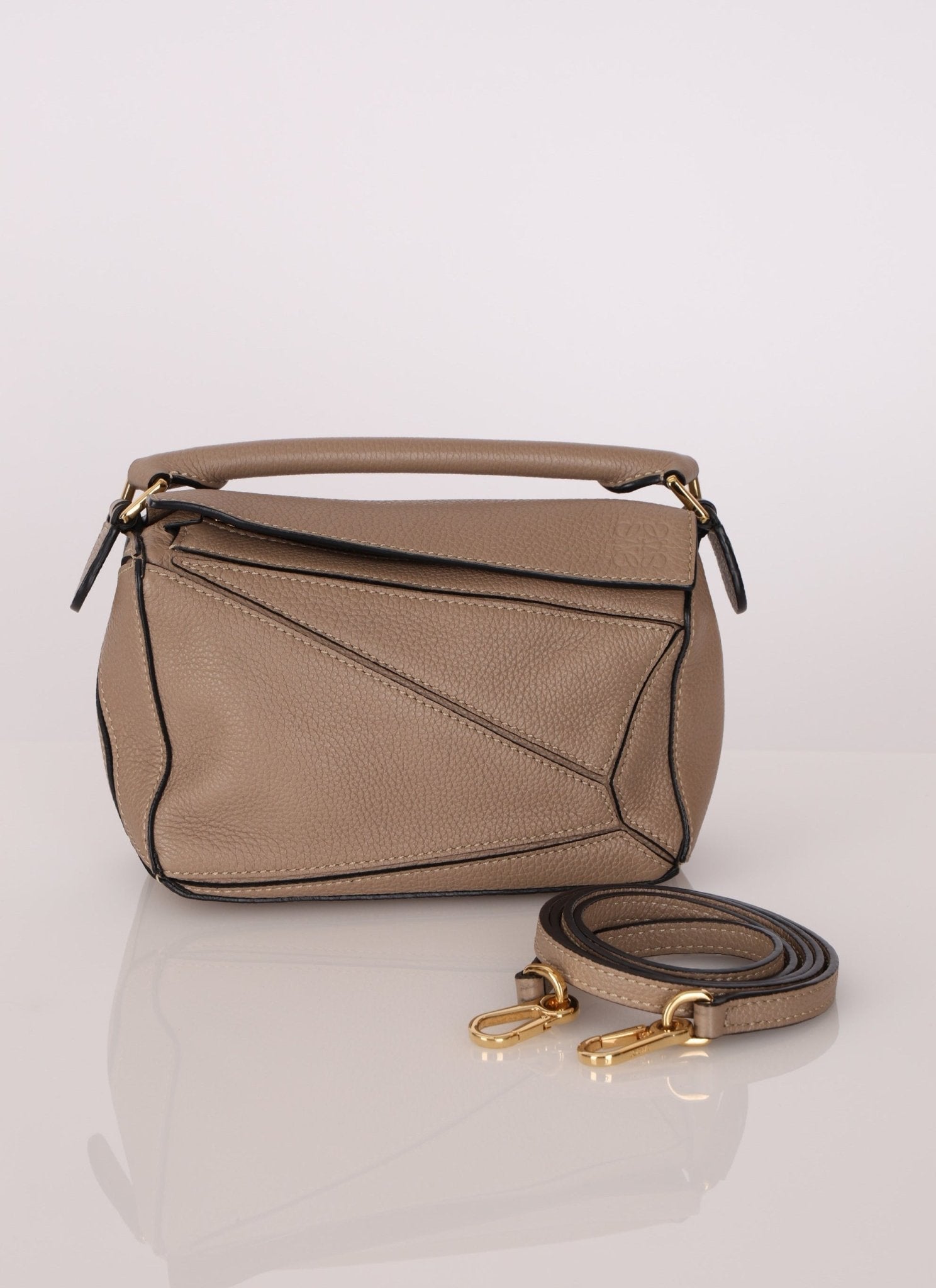 Loewe Taupe Mini Puzzle - FashioNica