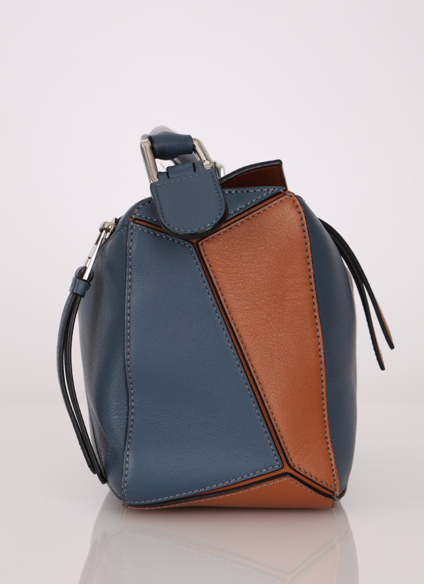 Loewe Tricolor Small Puzzle - FashioNica