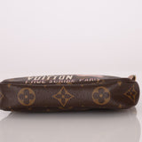 Louis Vuitton Affiche Mini Pochette - FashioNica