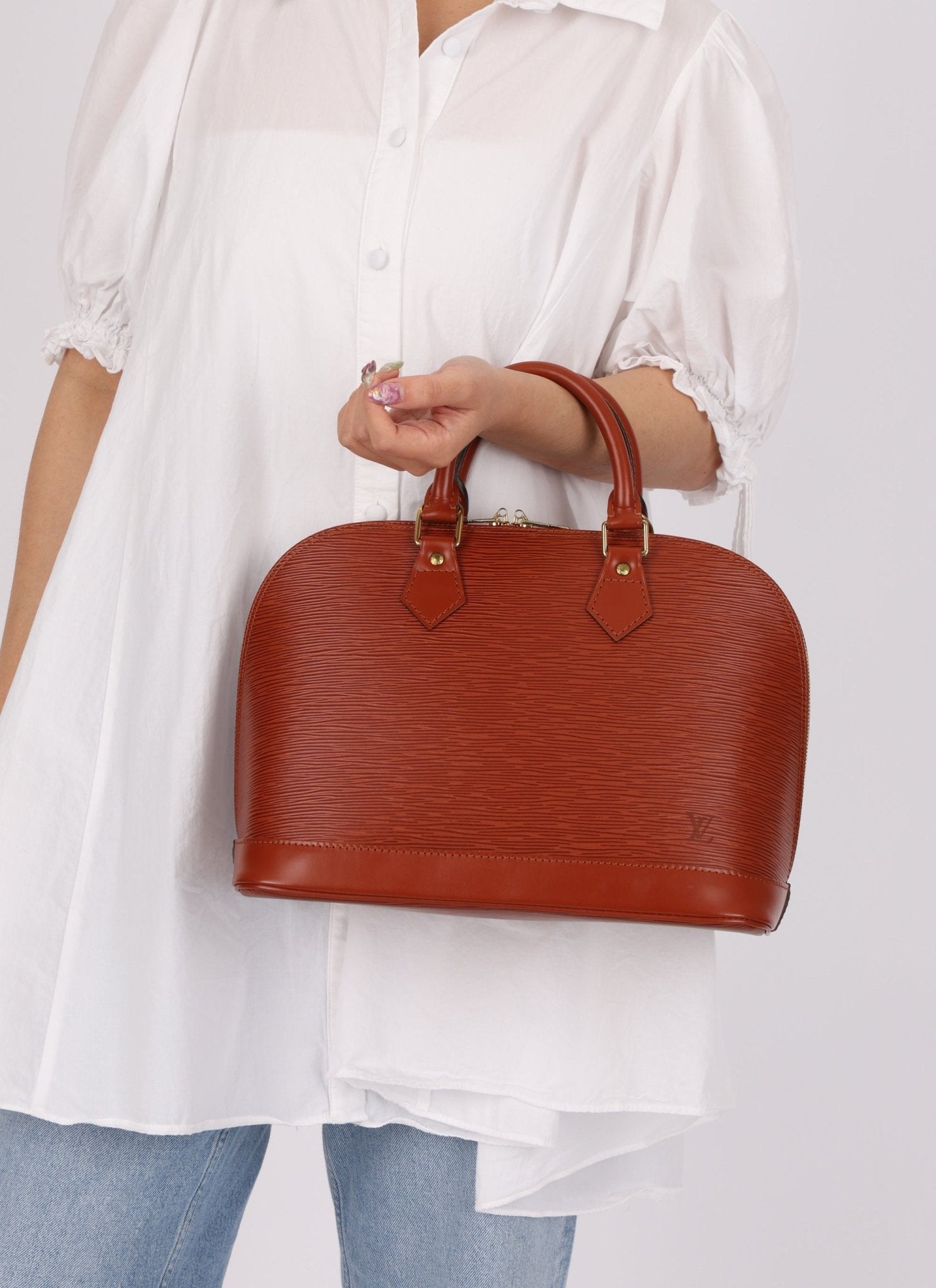 Louis Vuitton Epi Alma PM - FashioNica