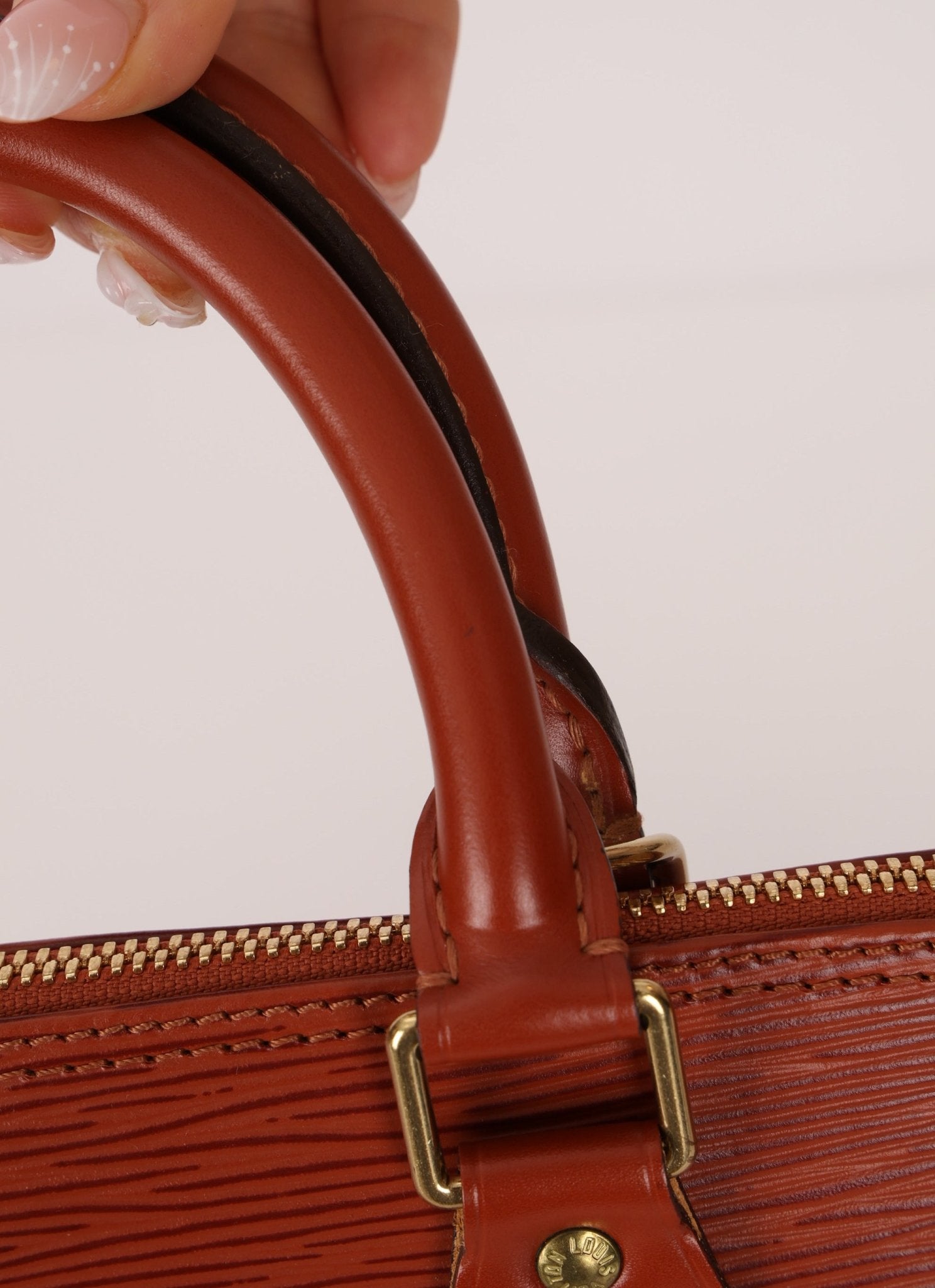 Louis Vuitton Epi Alma PM - FashioNica