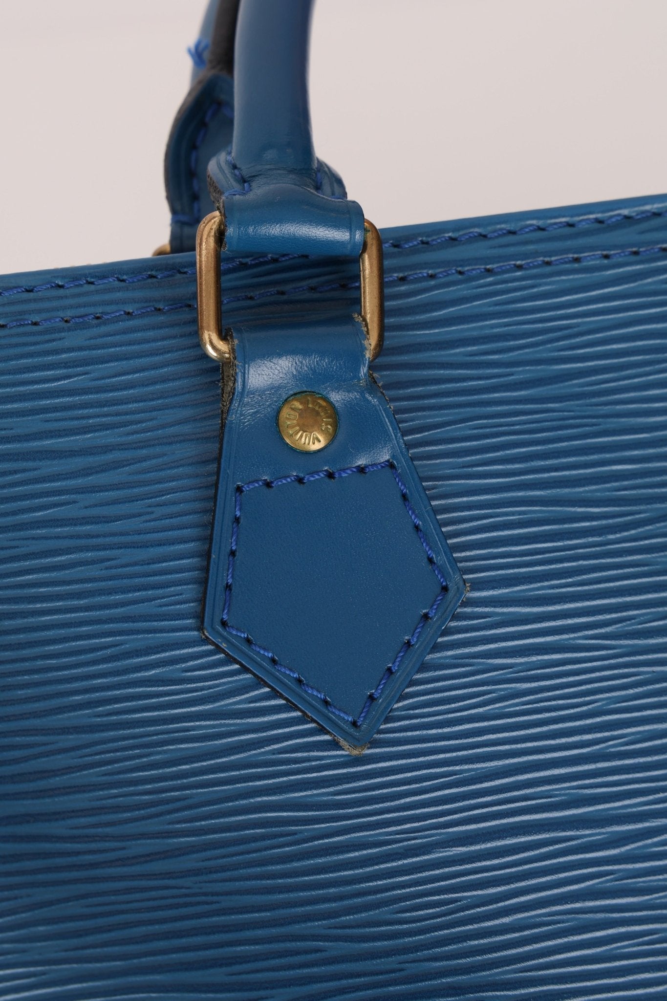 Louis Vuitton Epi Leather Speedy Handbag 30 - FashioNica