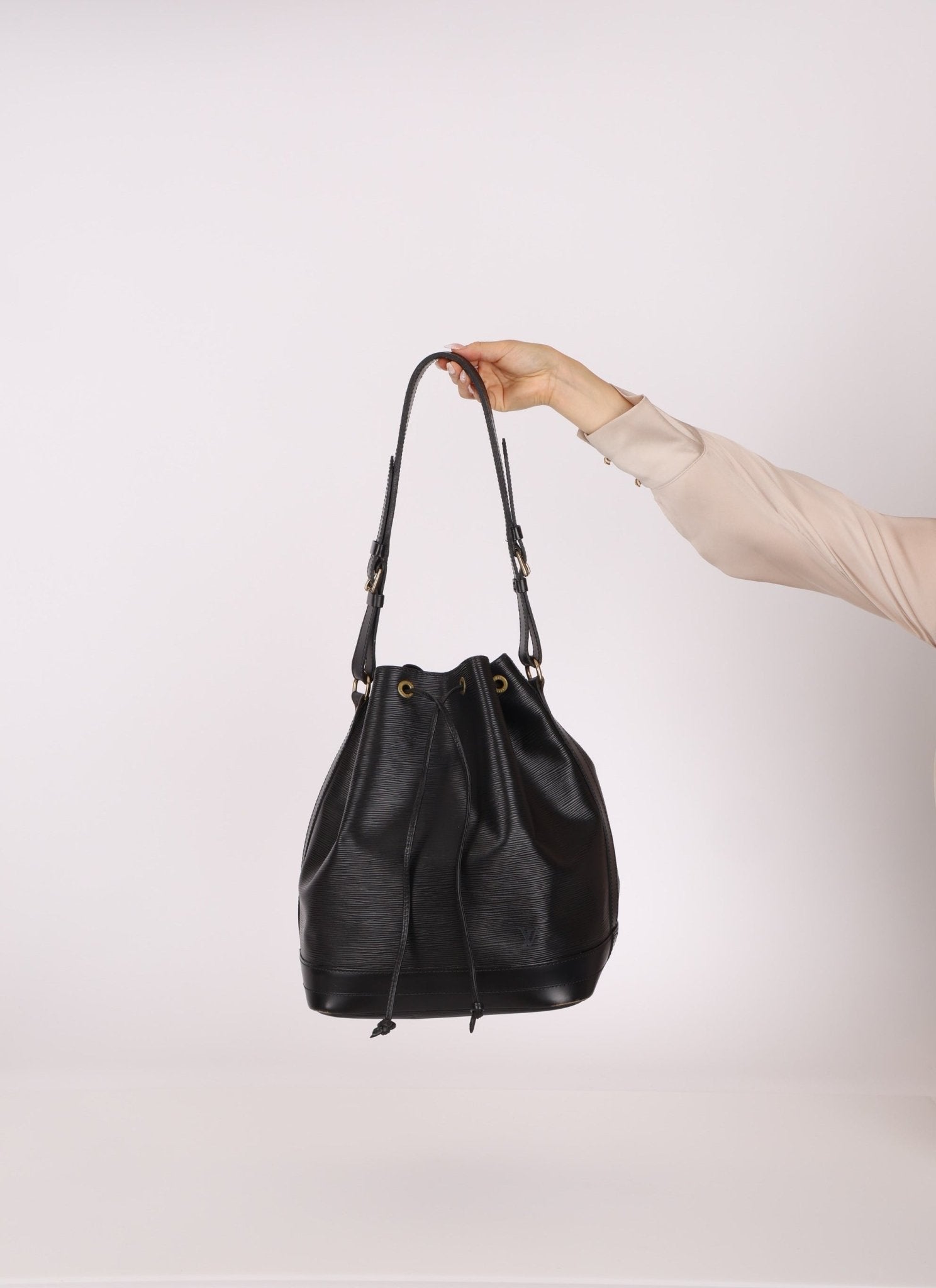 Louis Vuitton Epi Noir Petit Noe - FashioNica