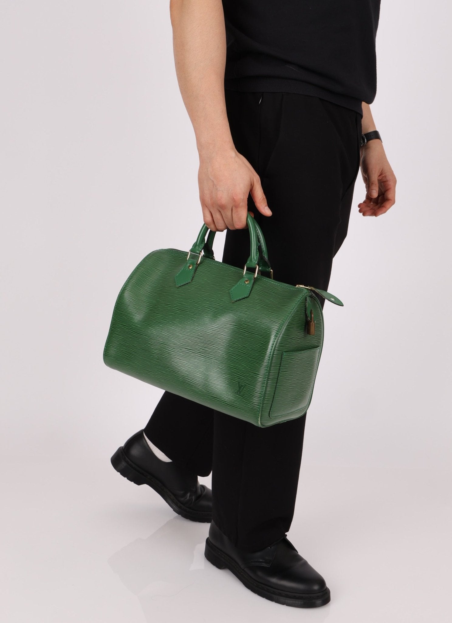 Louis Vuitton Green Epi Speedy 30 - FashioNica