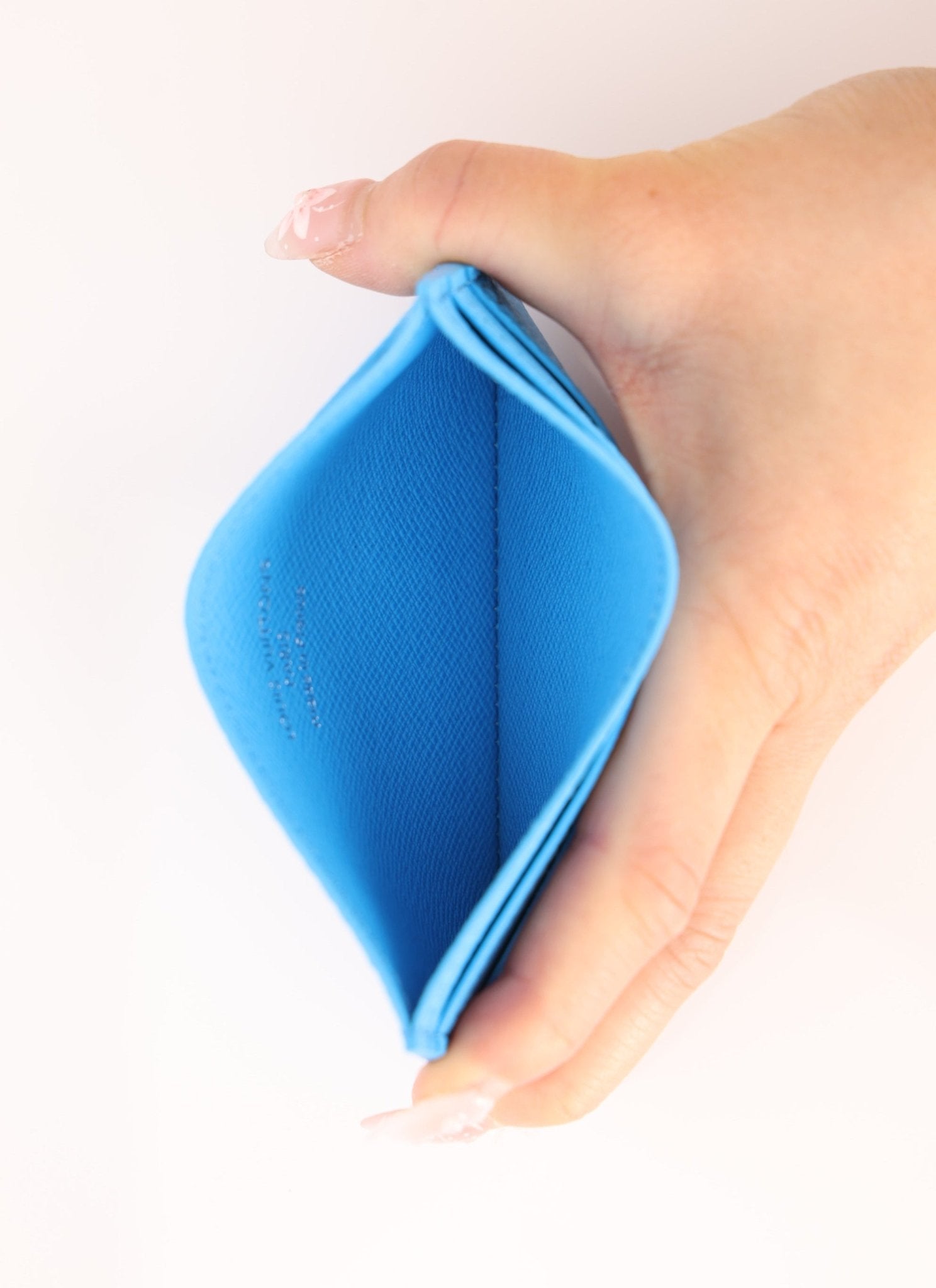 Louis Vuitton Monogram Blue Lagoon Card Holder - FashioNica