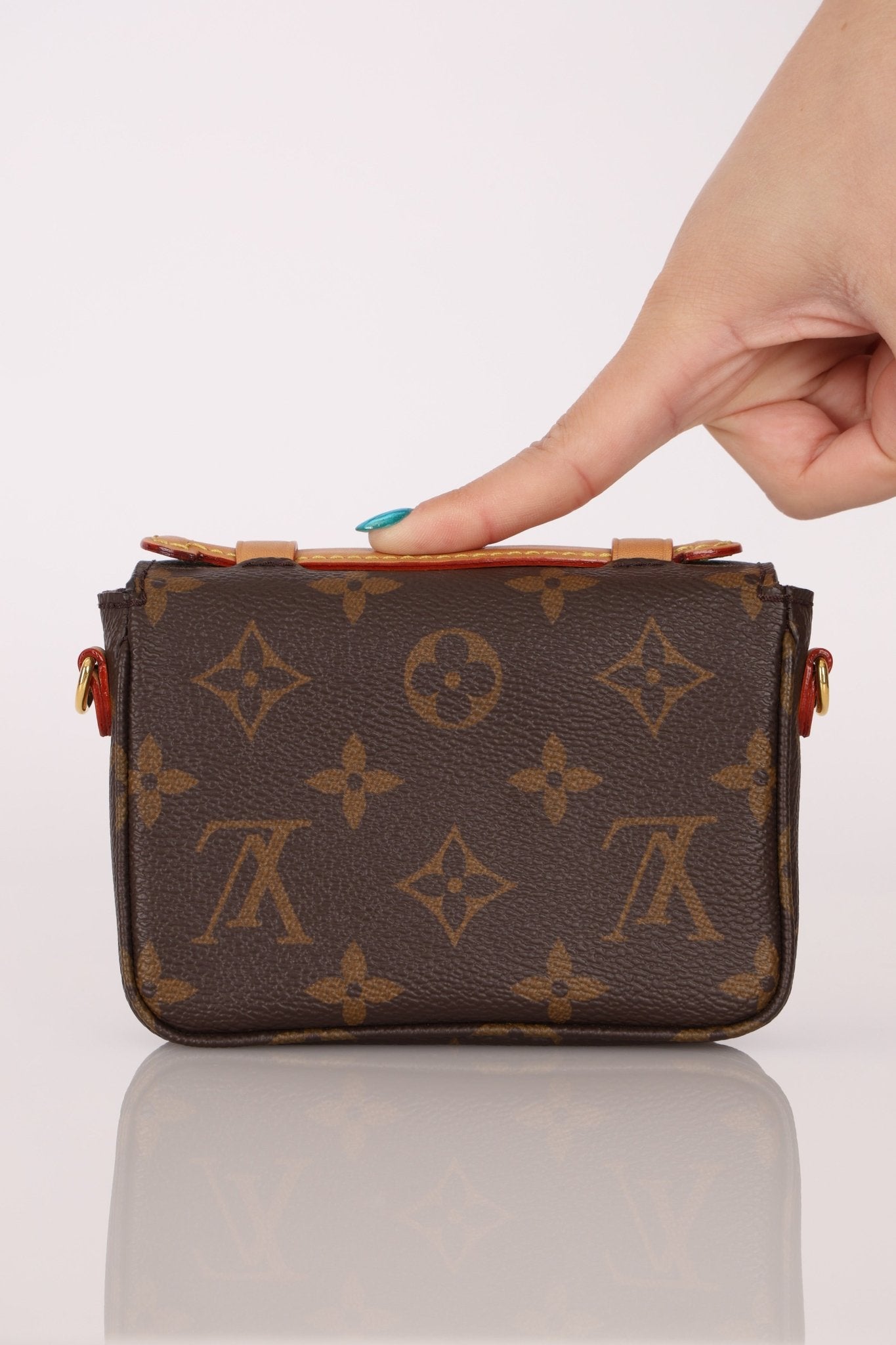 Louis Vuitton Monogram Micro Metis - FashioNica