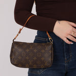 Louis Vuitton Monogram Pochette - FashioNica